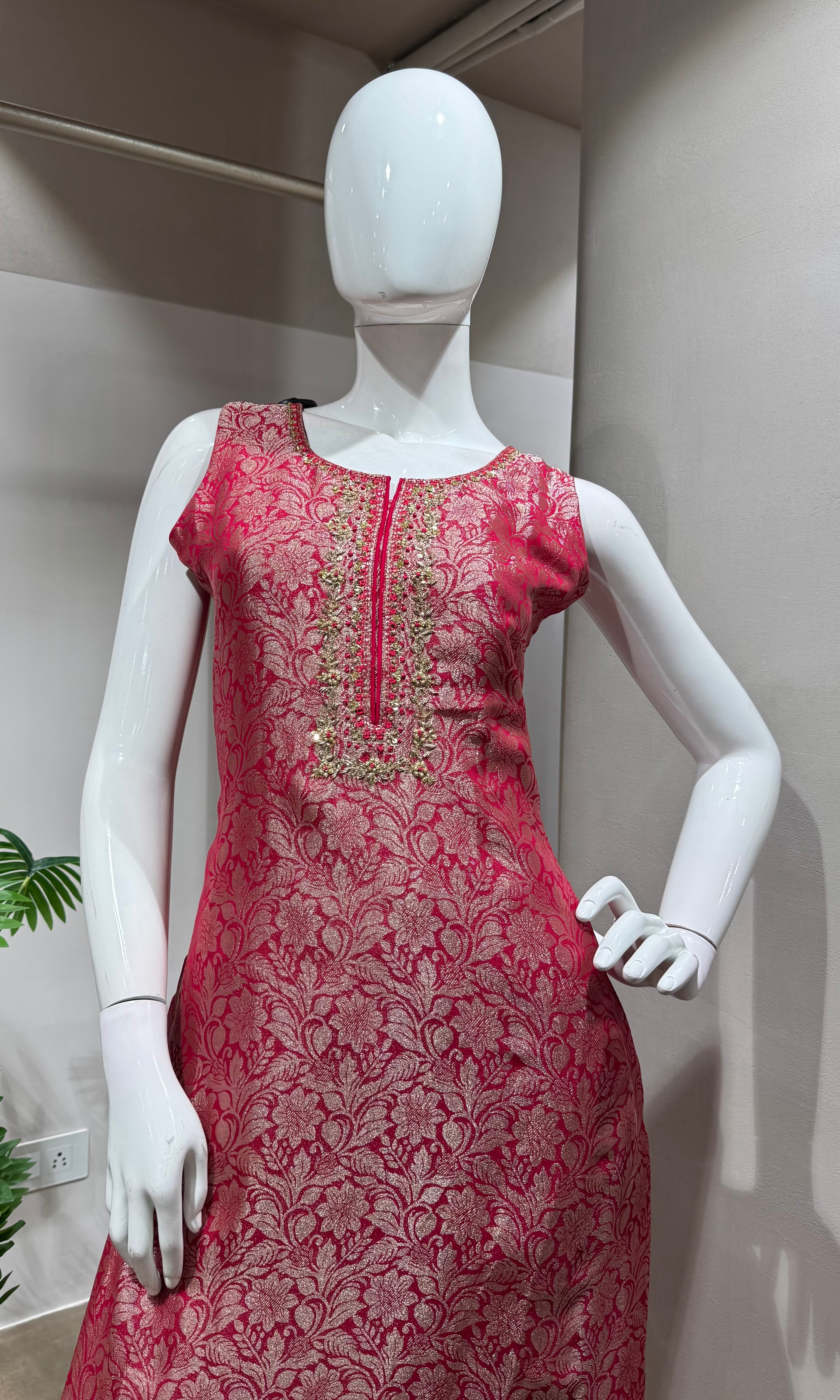 RANI pink Banarasi kurta set