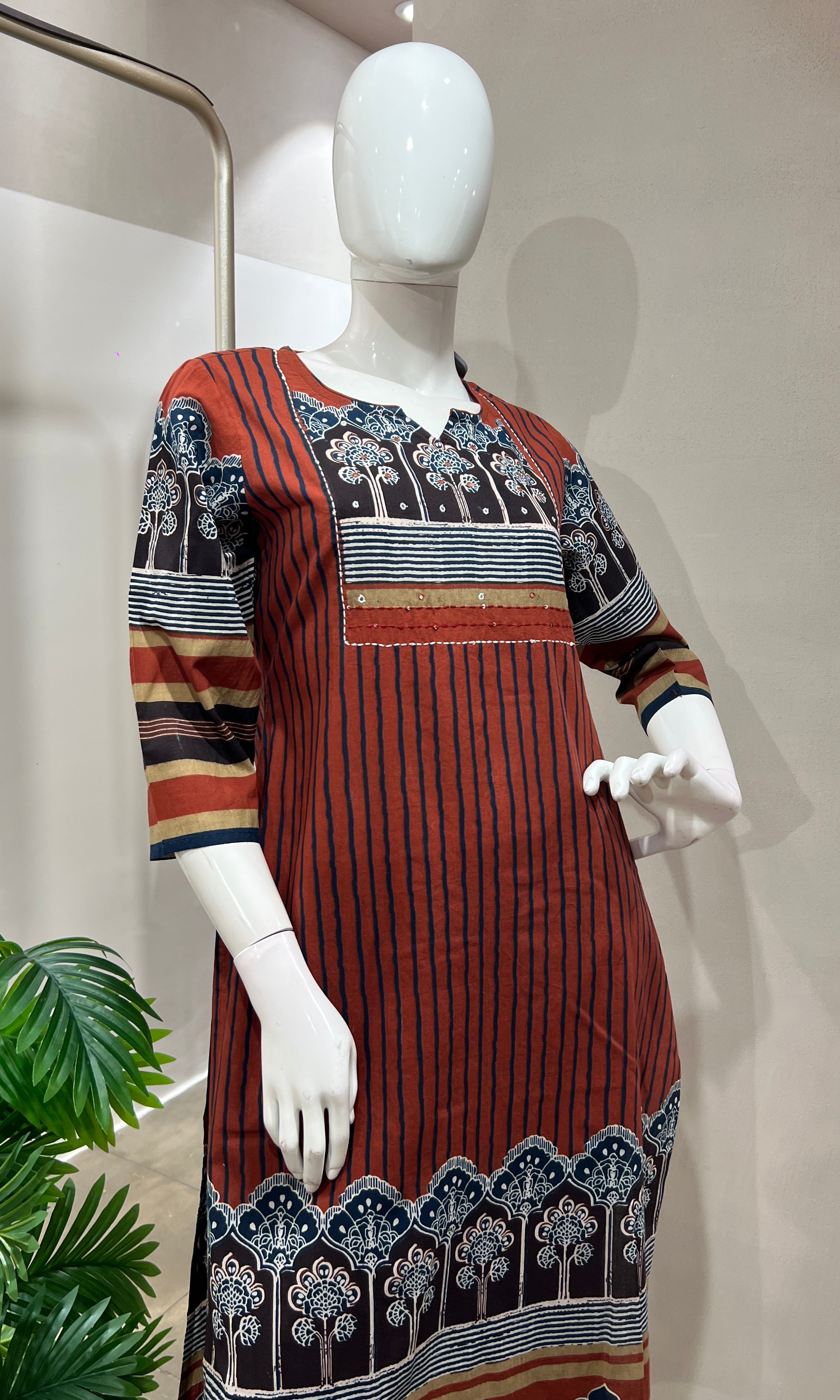 Red ETHNIC PRINTED kurta set
