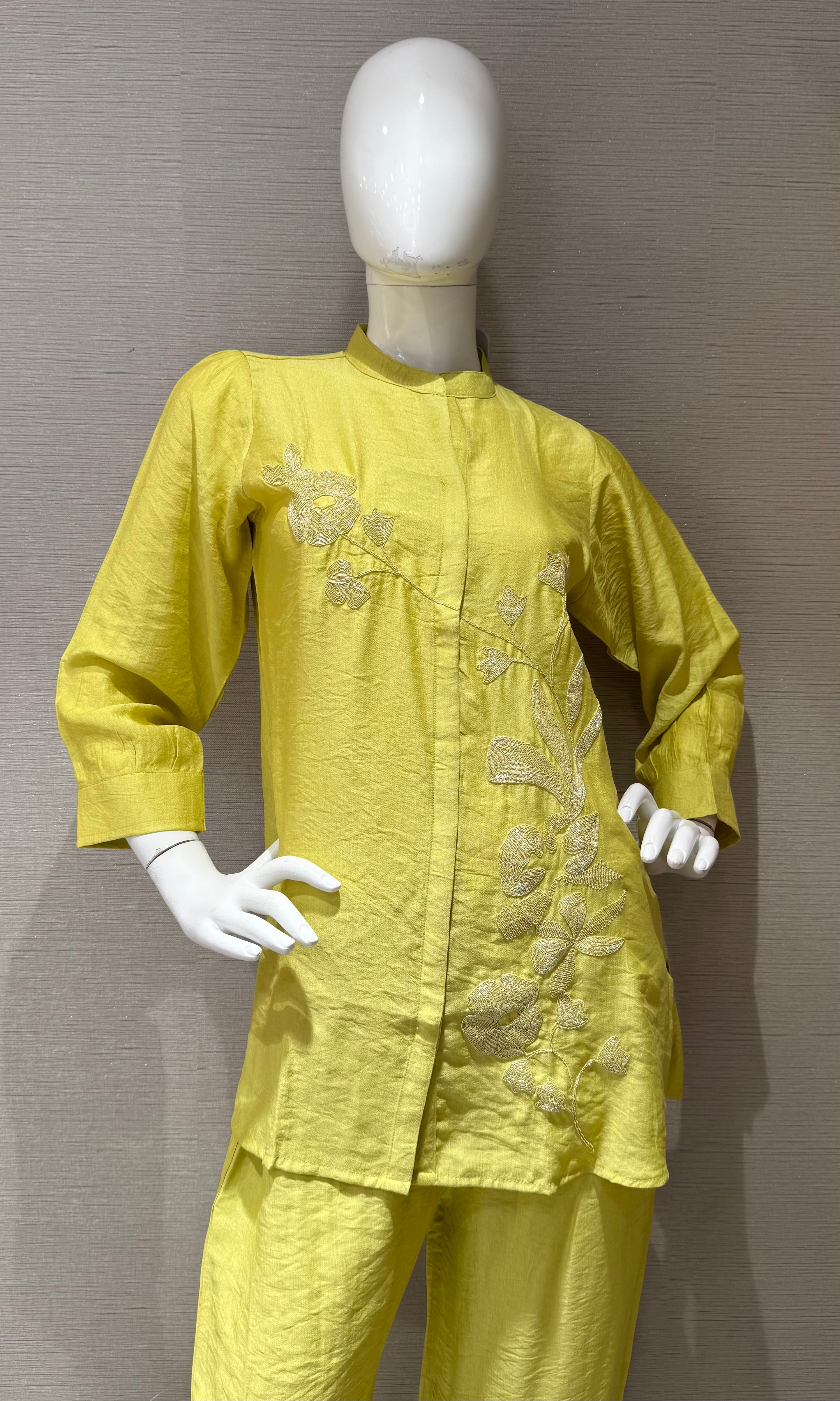 Liril Linen Embroidered Cord Set