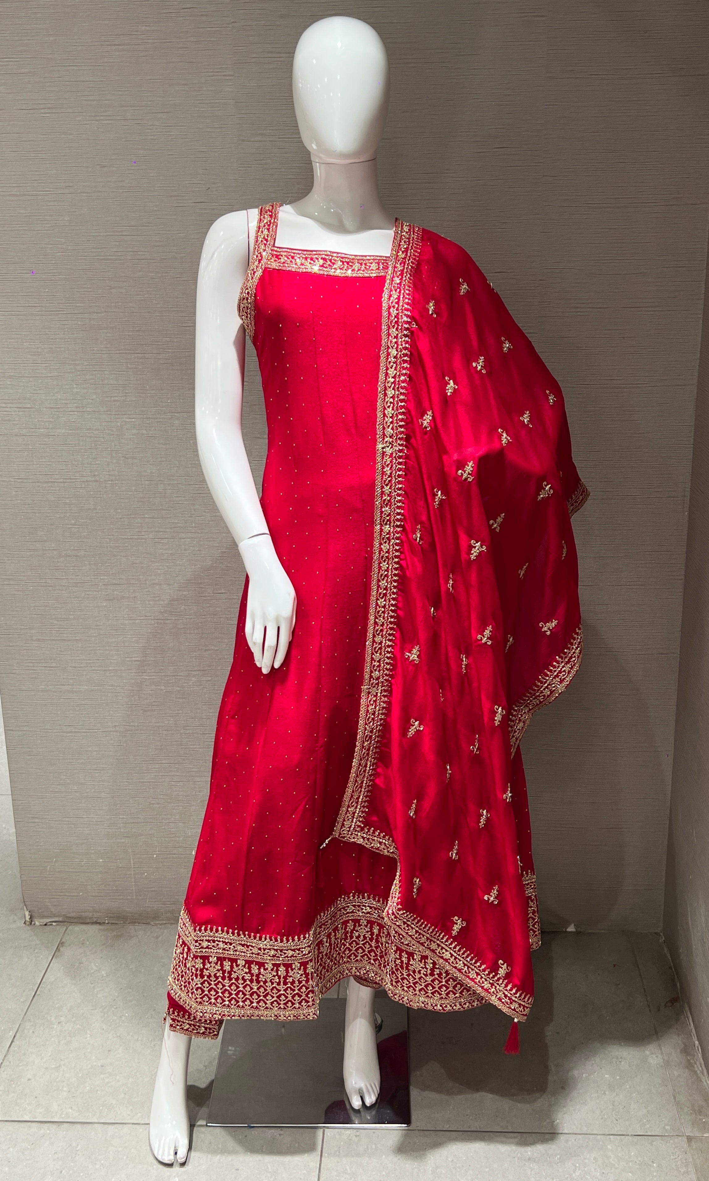 Red gold Ethnic kurta set