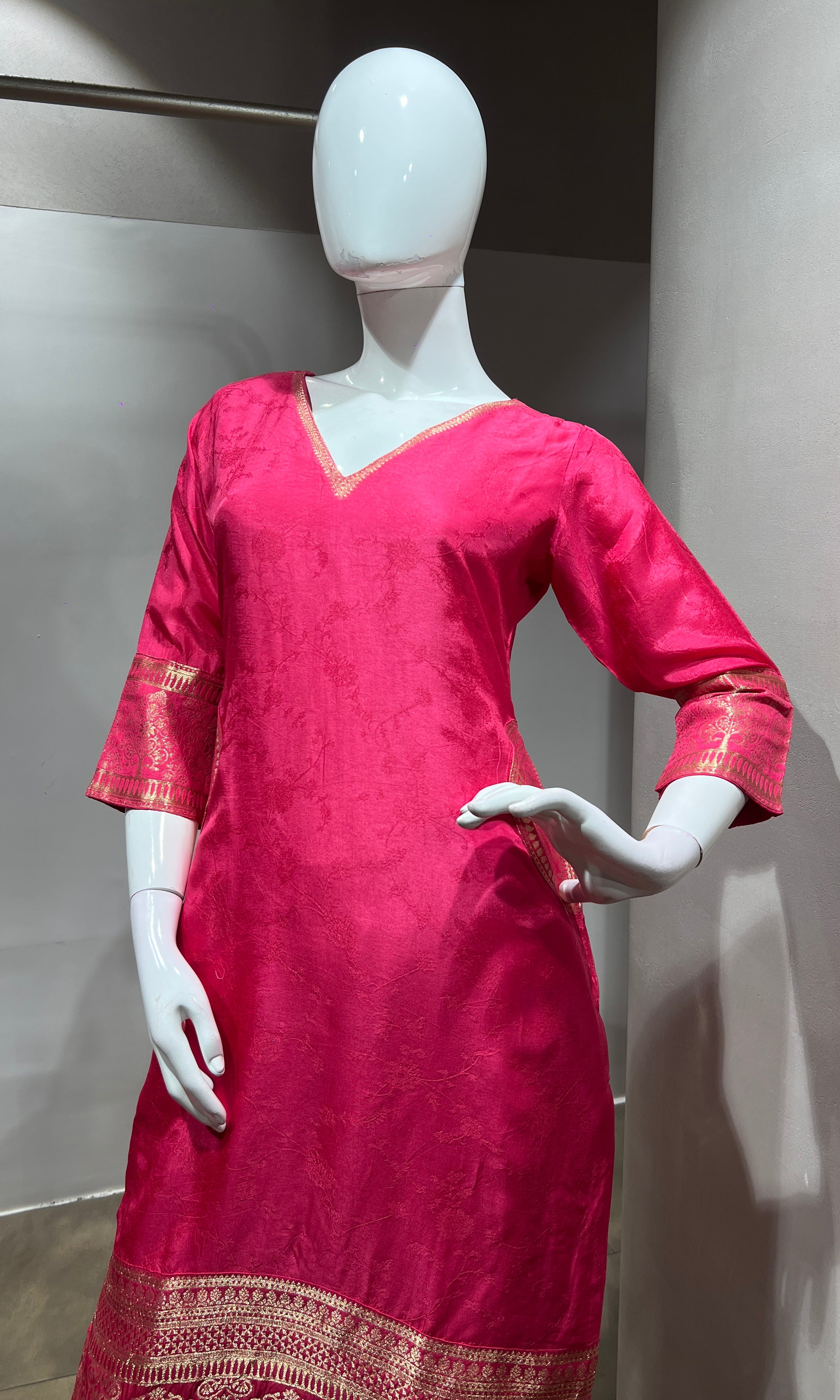 Pink Silk Kurta Set with Banarasi Border