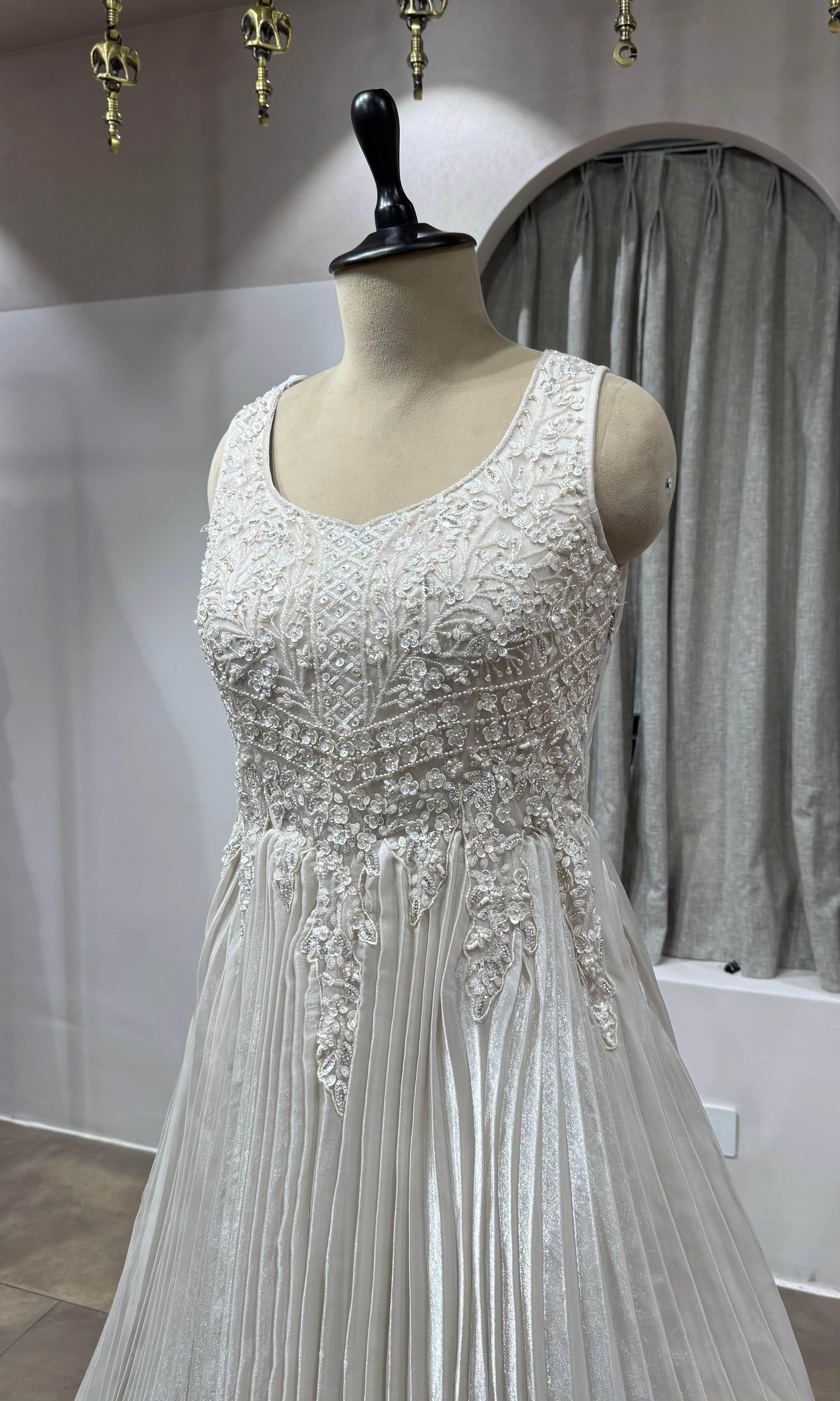 FAWN Sequins Embroidered Gown