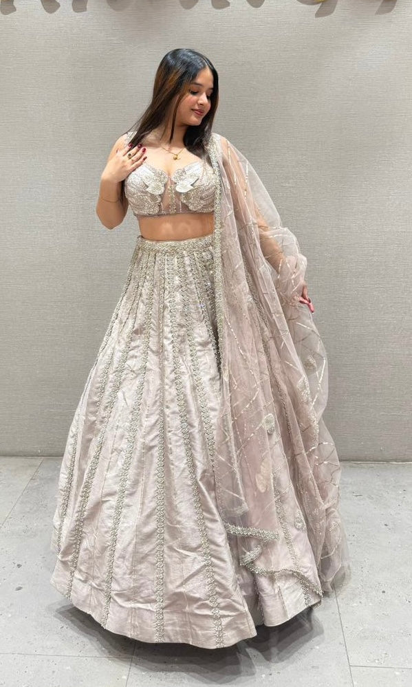 Move Lehenga