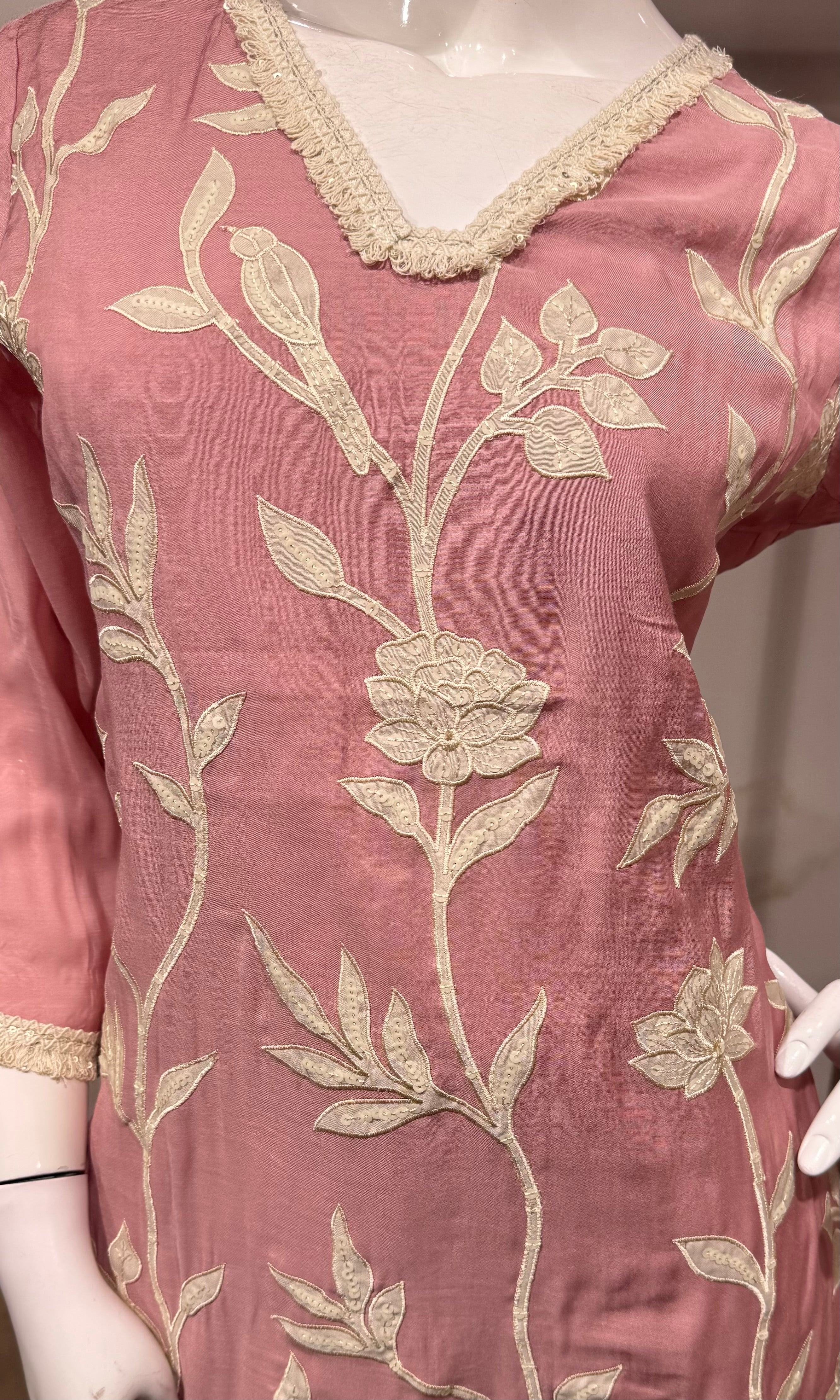 Rose Pink Floral Embroidered Kurta Set