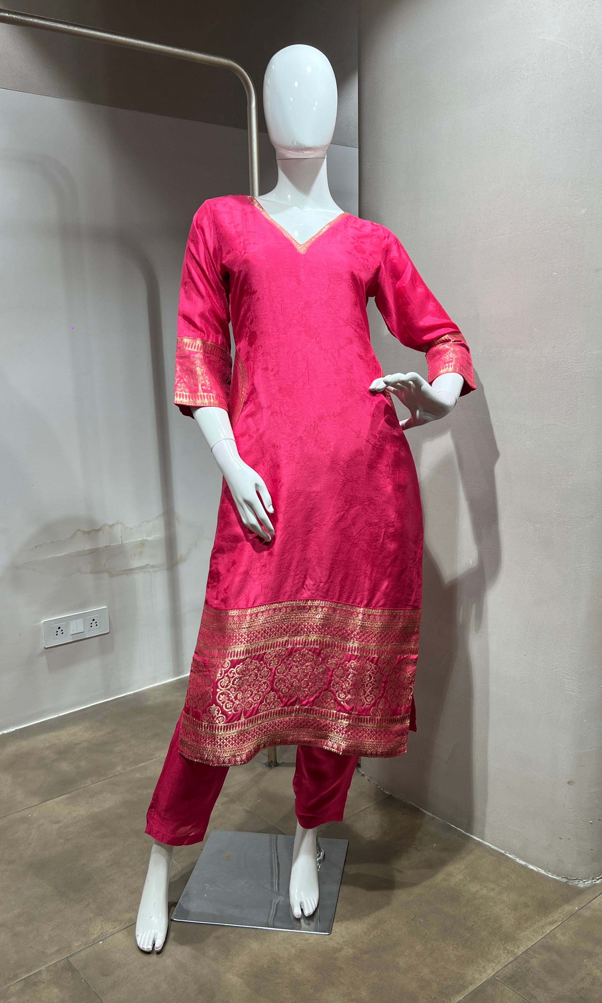 Pink Silk Kurta Set with Banarasi Border