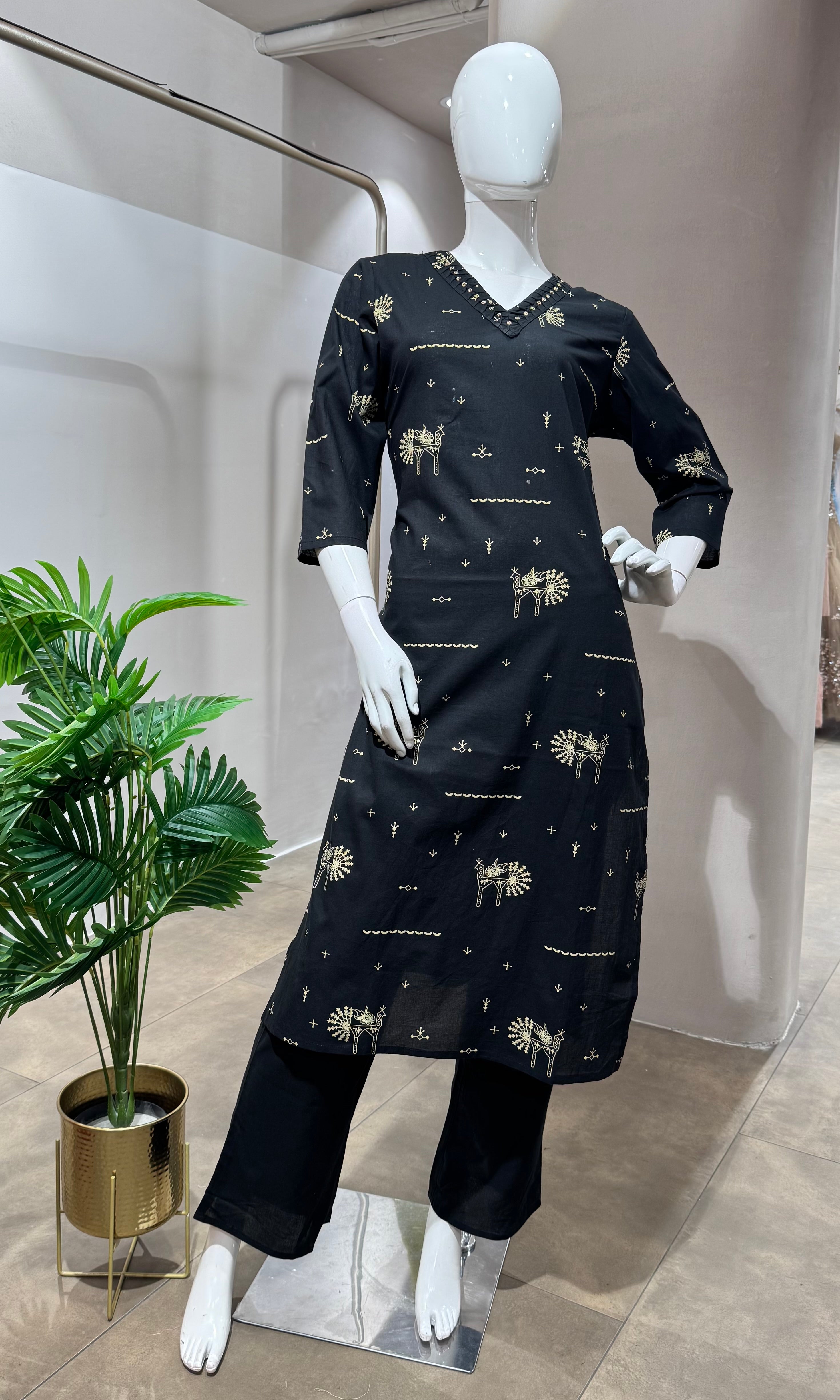 BLACK ETHNIC KURTA SET