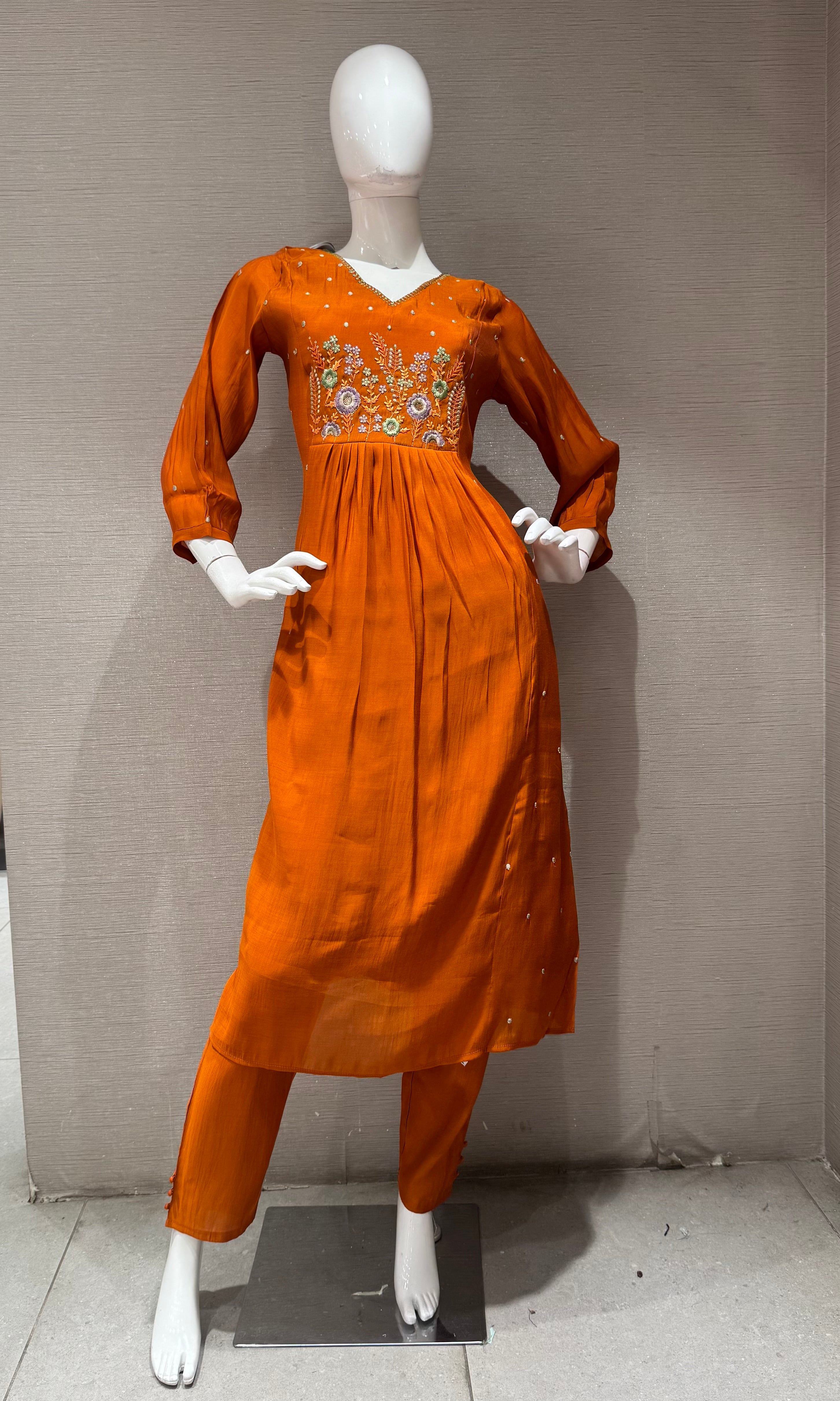 Rust Floral embroidery kurta set