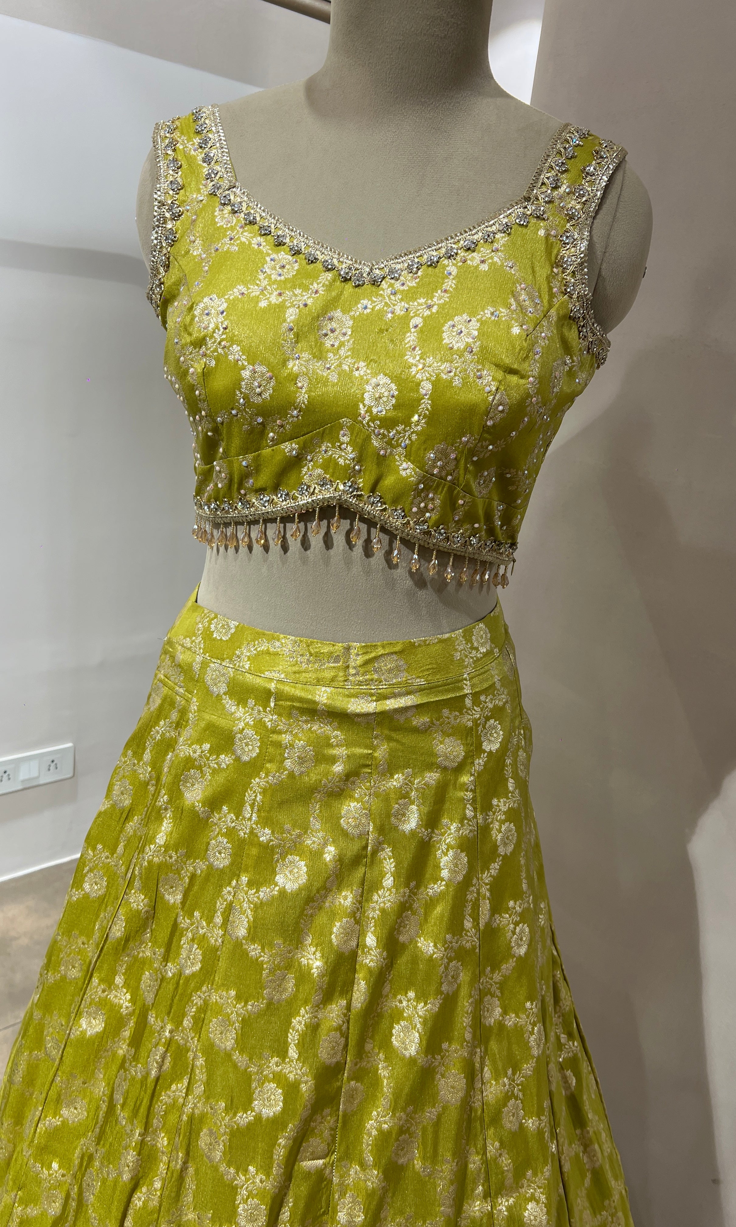 GREEN EMBROIDERED LEHENGA