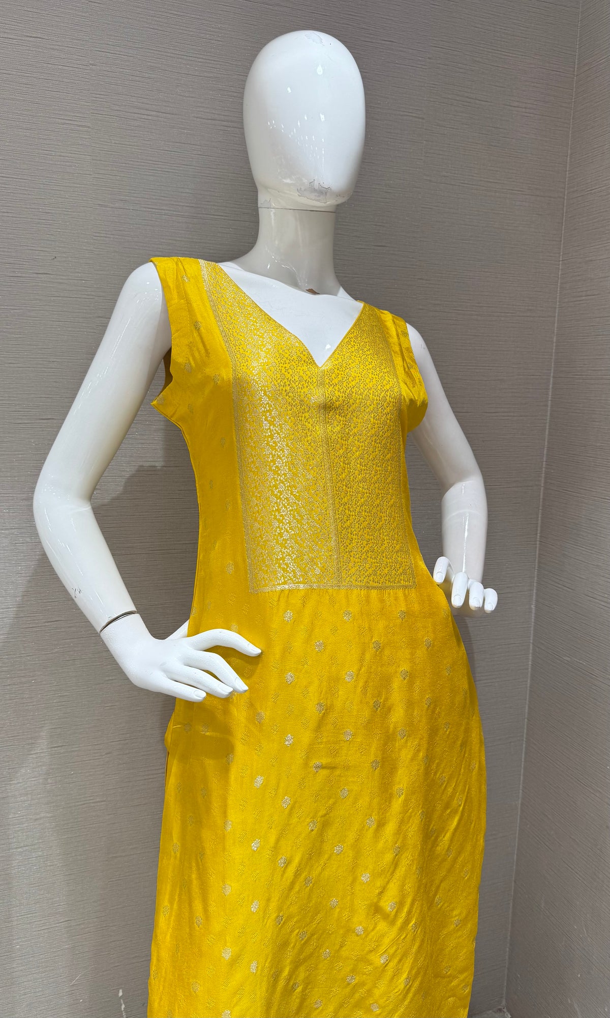 Yellow Banarasi silk Kurta set with Golden Border dupatta