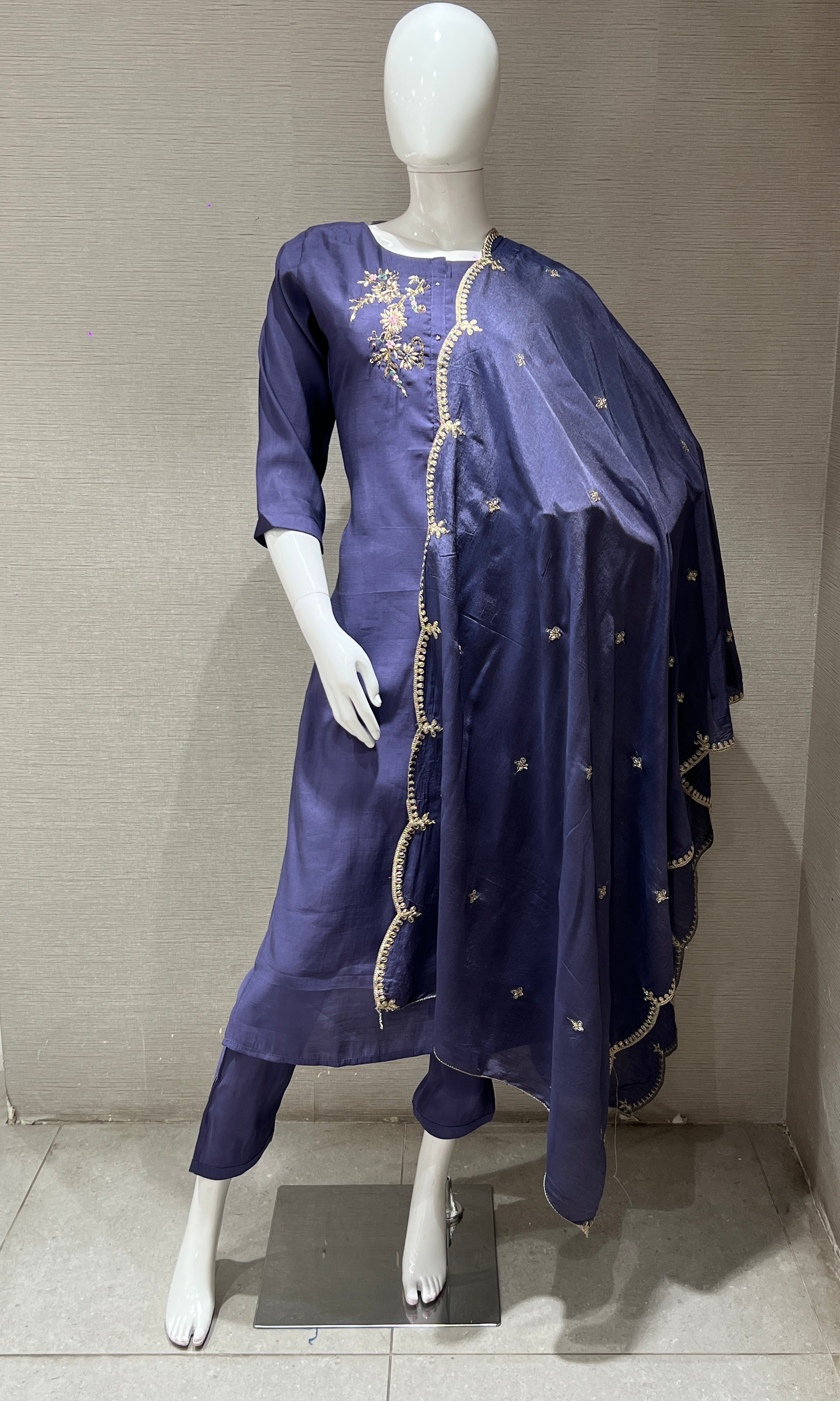 Purple floral embroidered kurta set