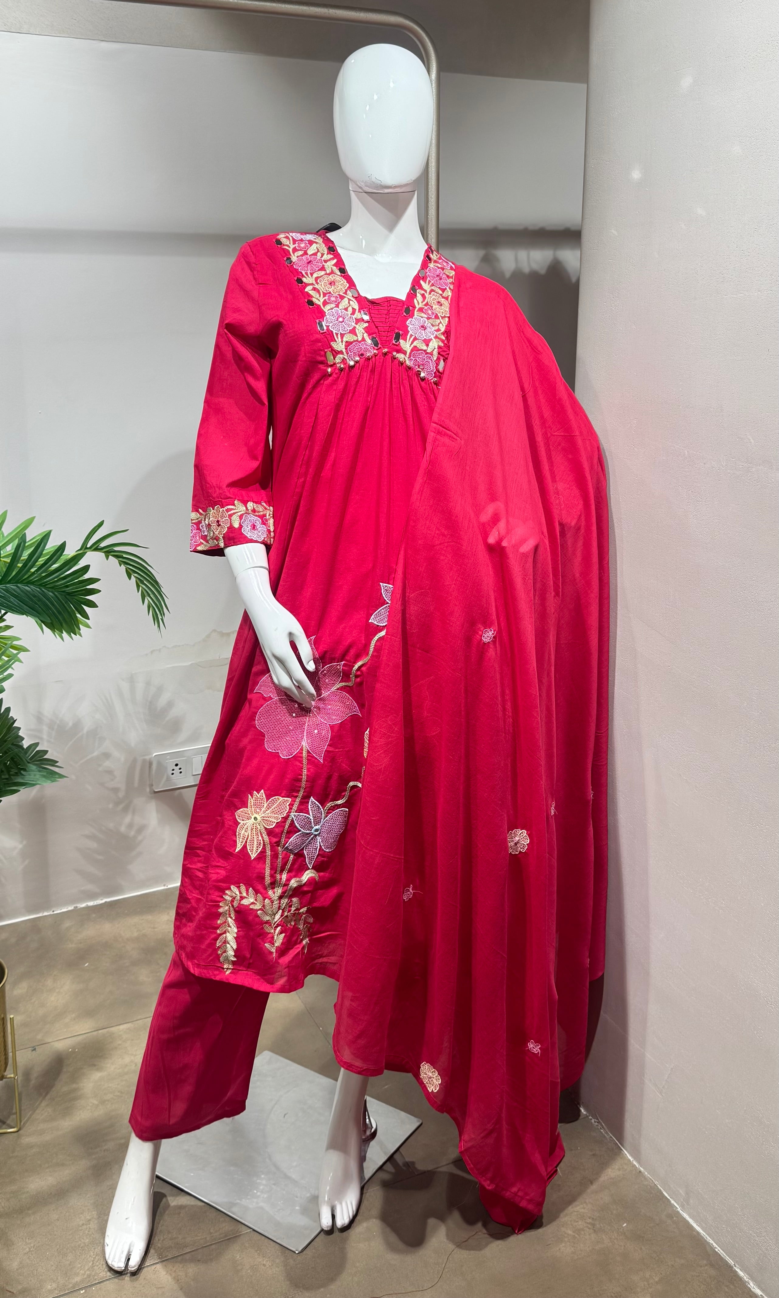 Pink Floral Embroidered Kurta set