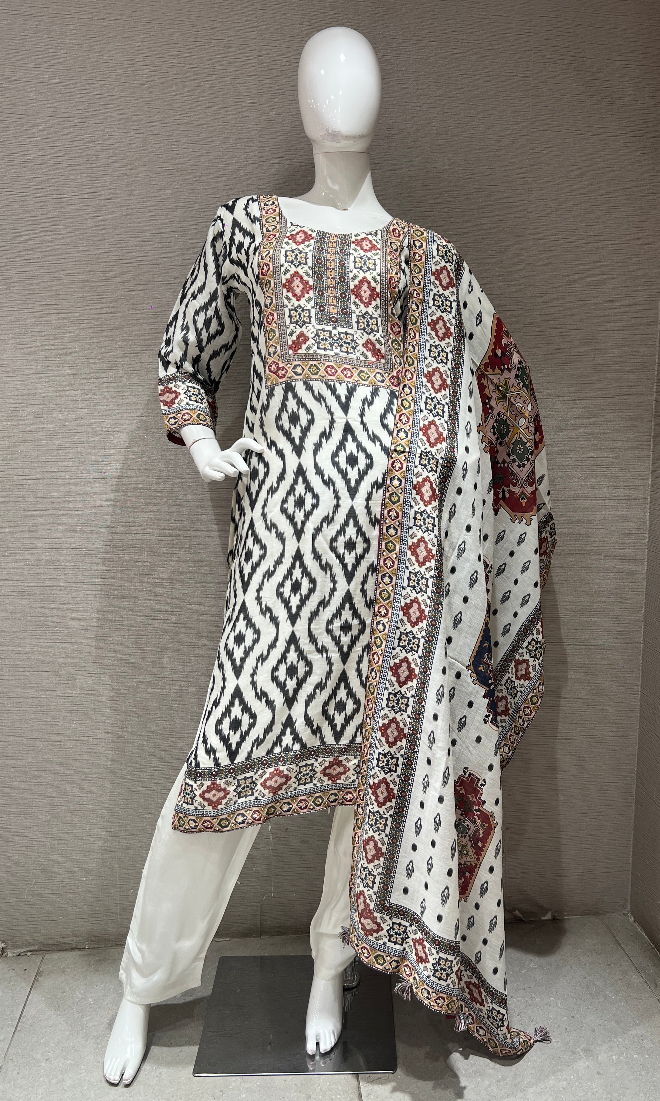Black & White Geometric Kurta with Printed Dupatta