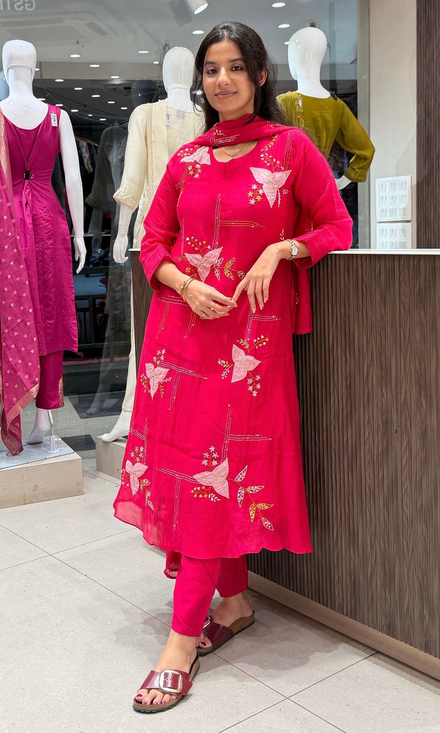 Rani Elegant Muslin Pleated Chanderi Kurta Set