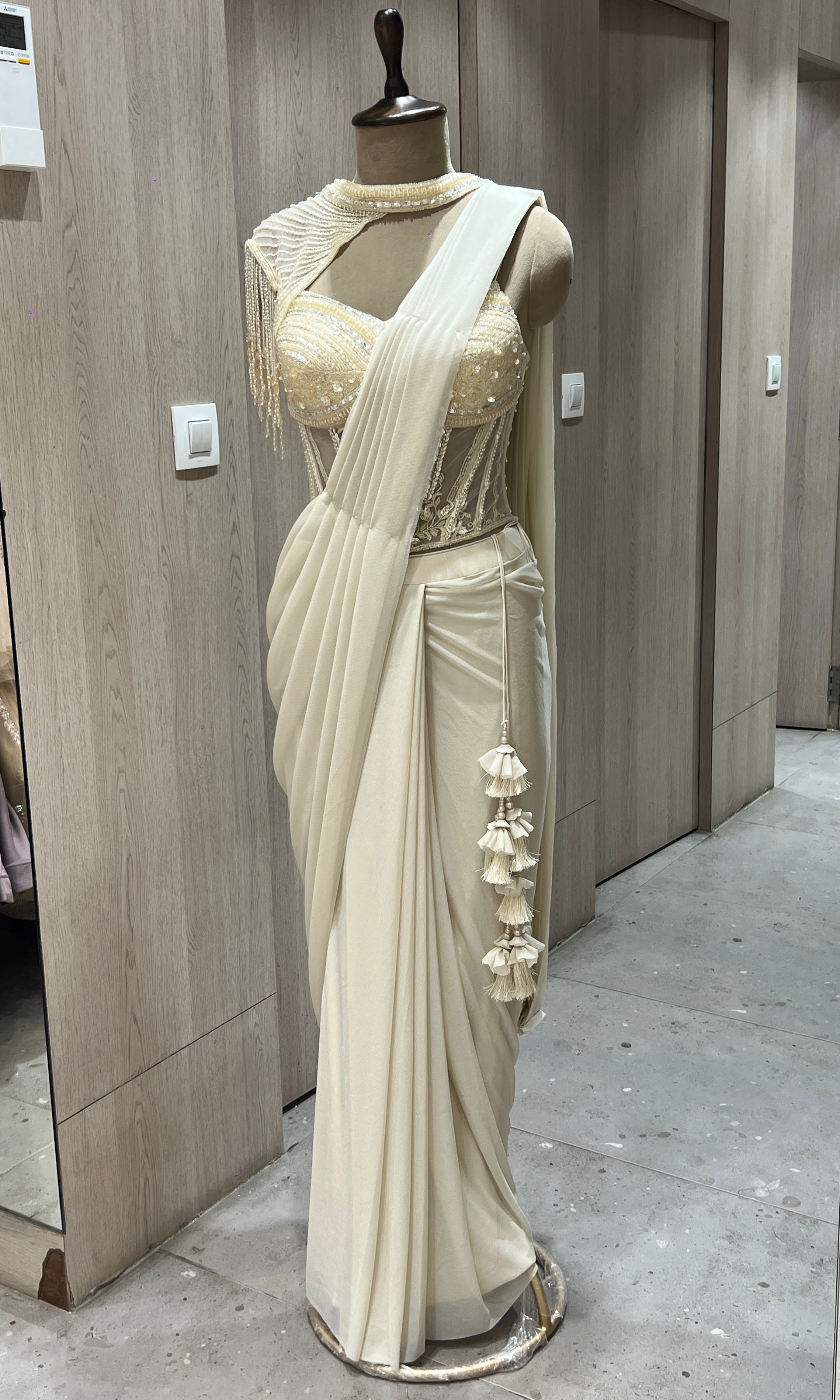 FAWN one minute saree