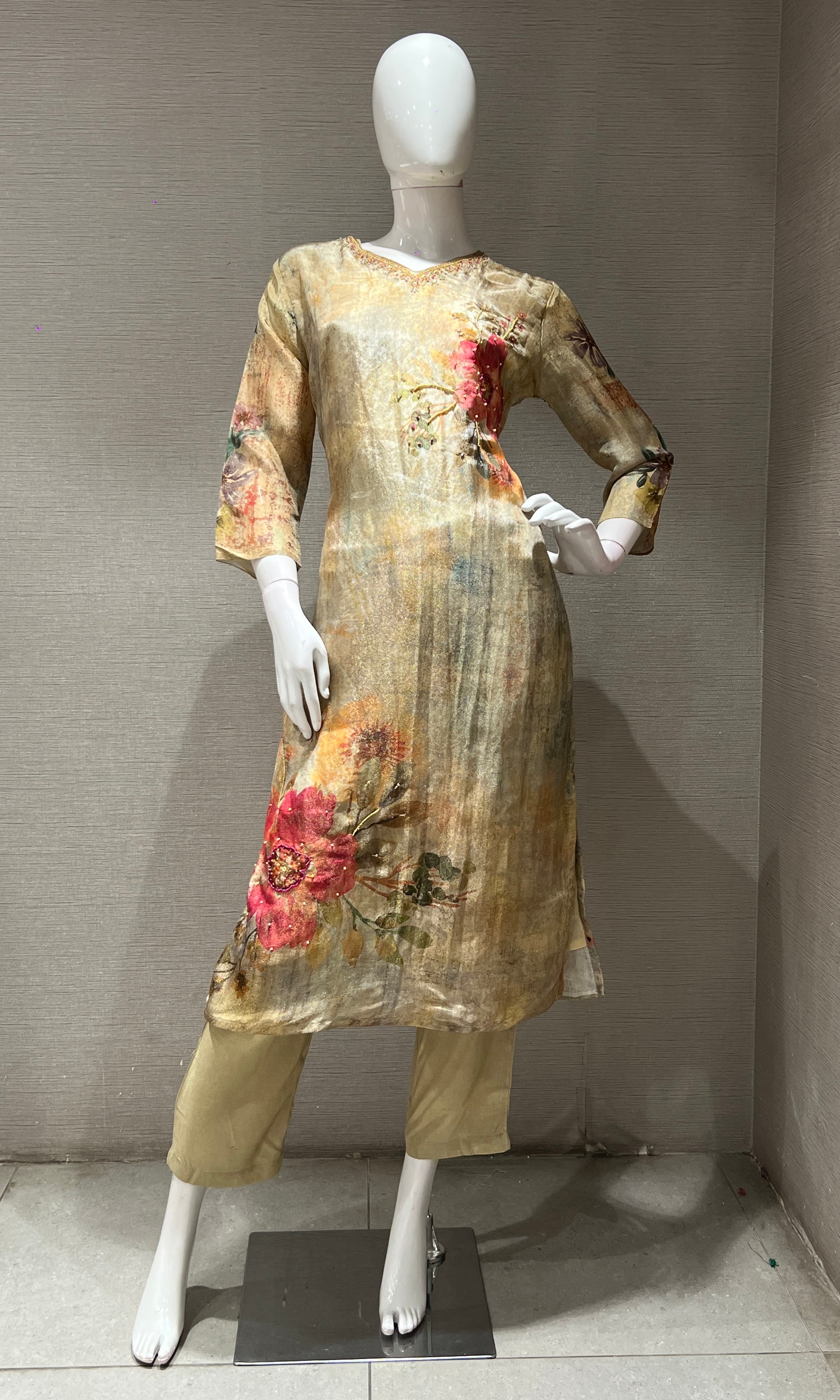 Beagh FLORAL kurta set