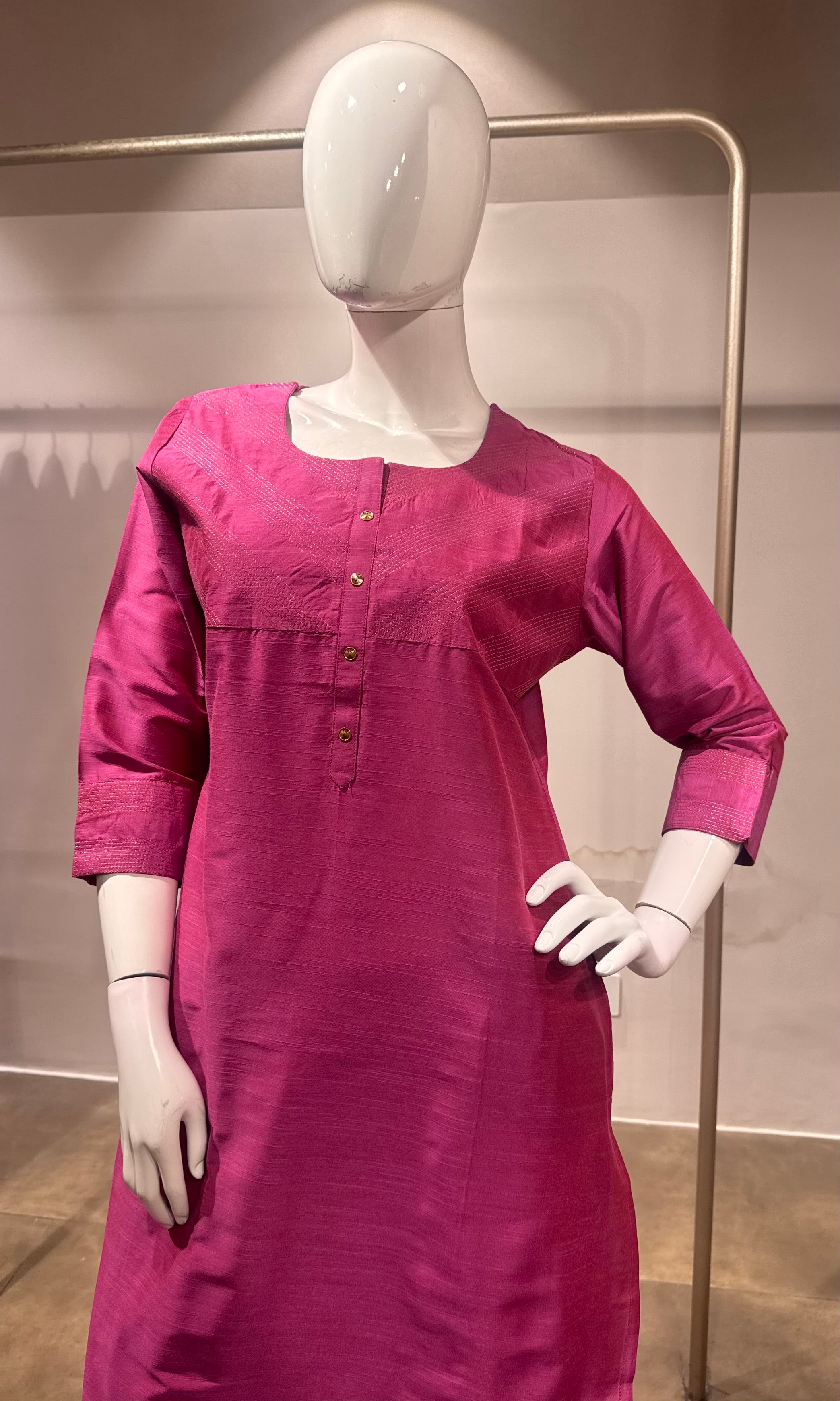 Pink Silk Kurta Set with Zari Dupatta