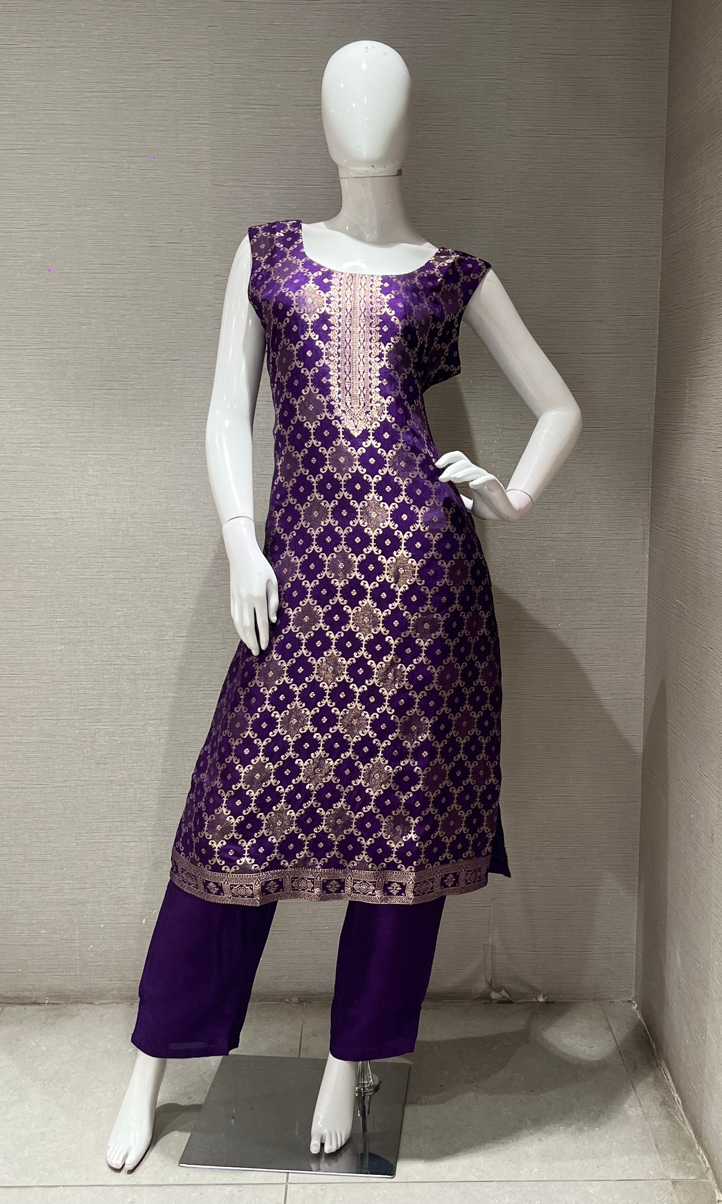 Purple GOLDEN ETHNIC kurta set