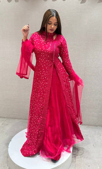 gown