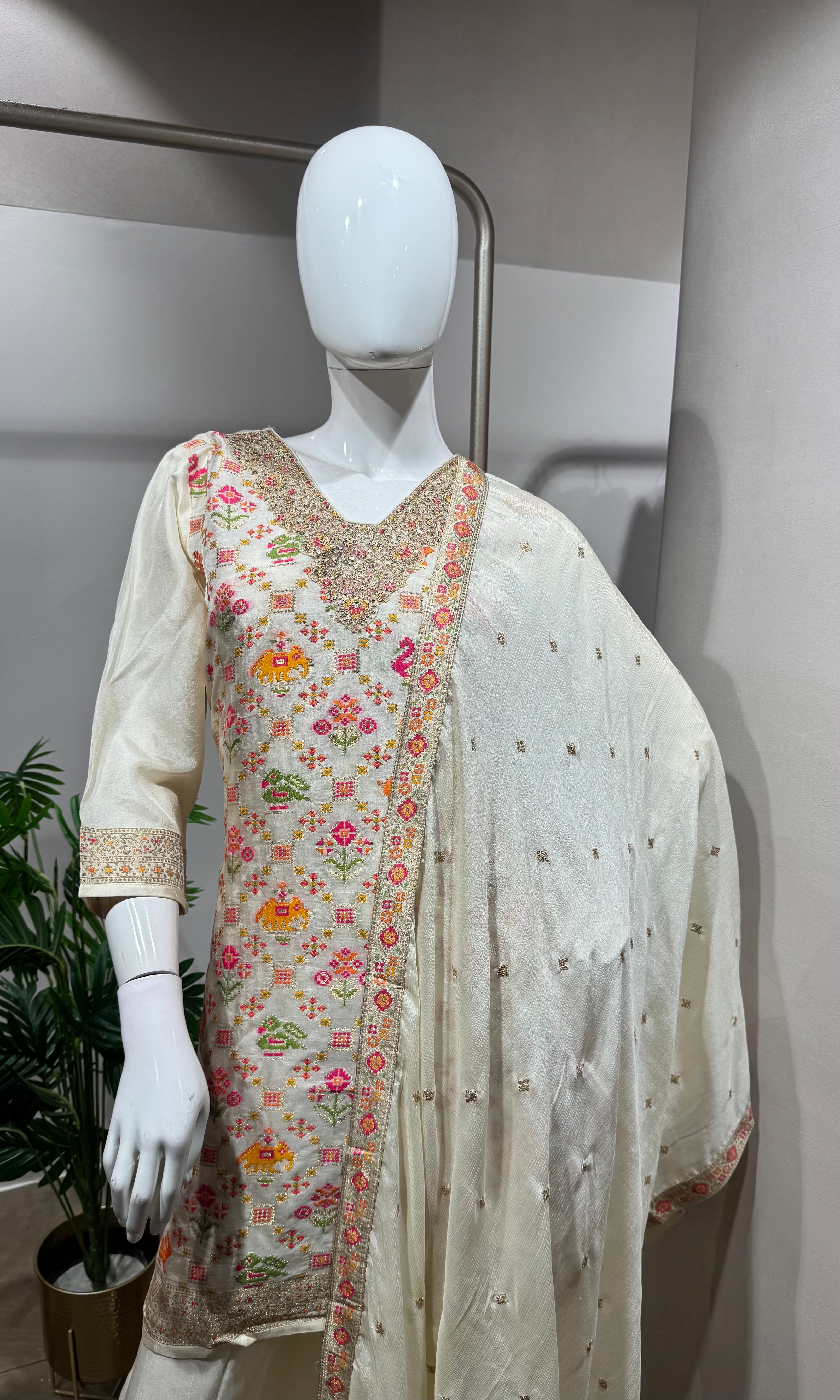Cream Floral Embroidered Kurta set