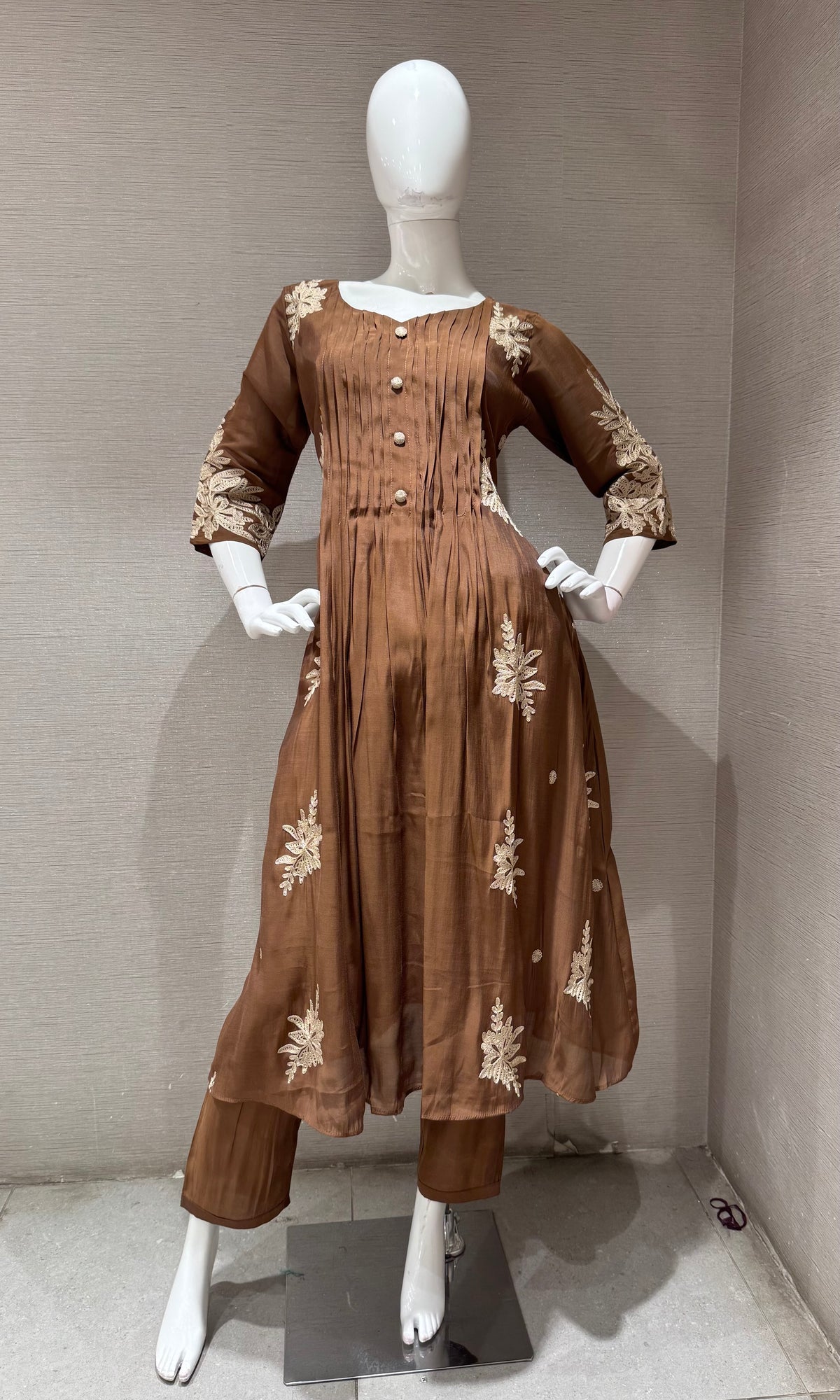 Brown Floral Mul Chenderi Kurta set with Dupatta