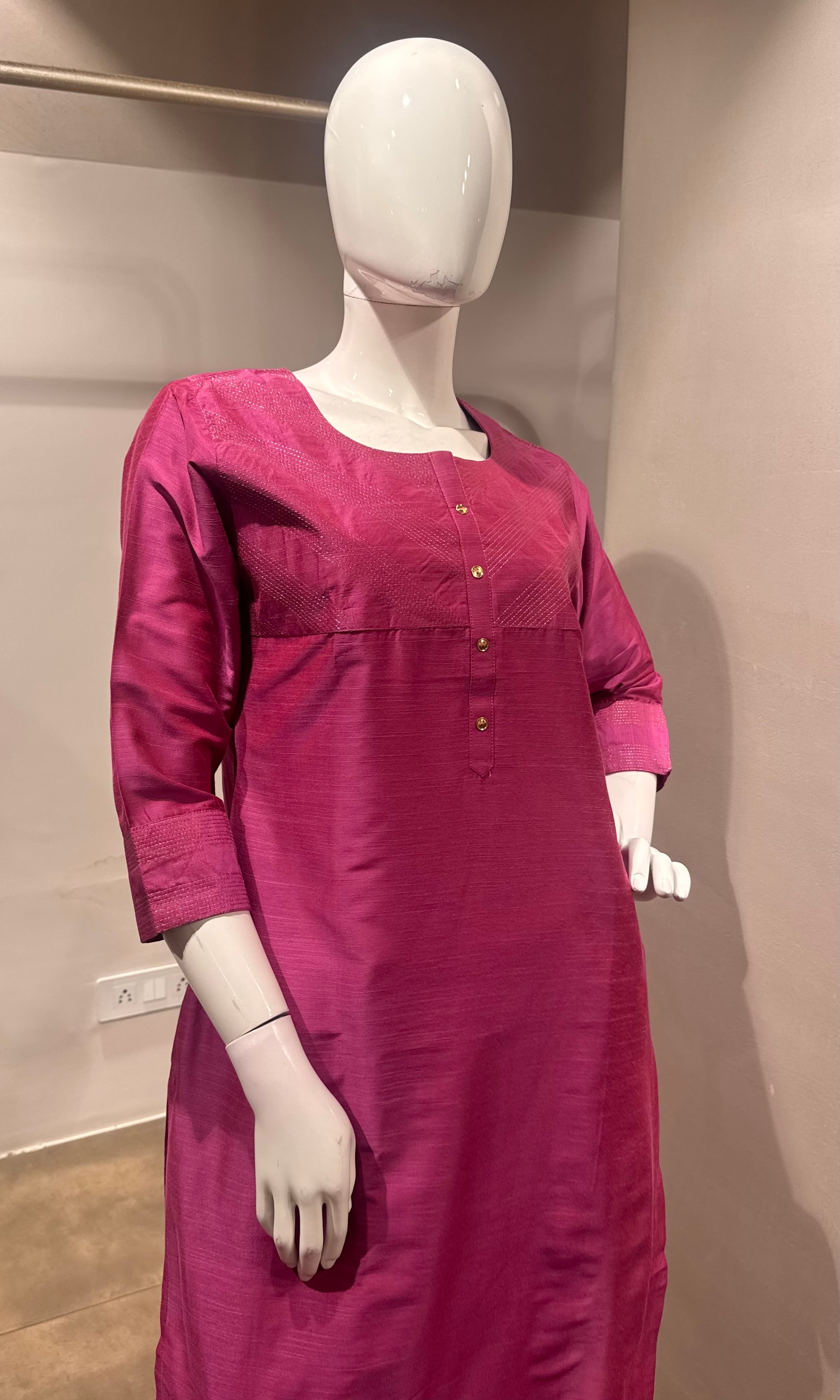 Pink Silk Kurta Set with Zari Dupatta