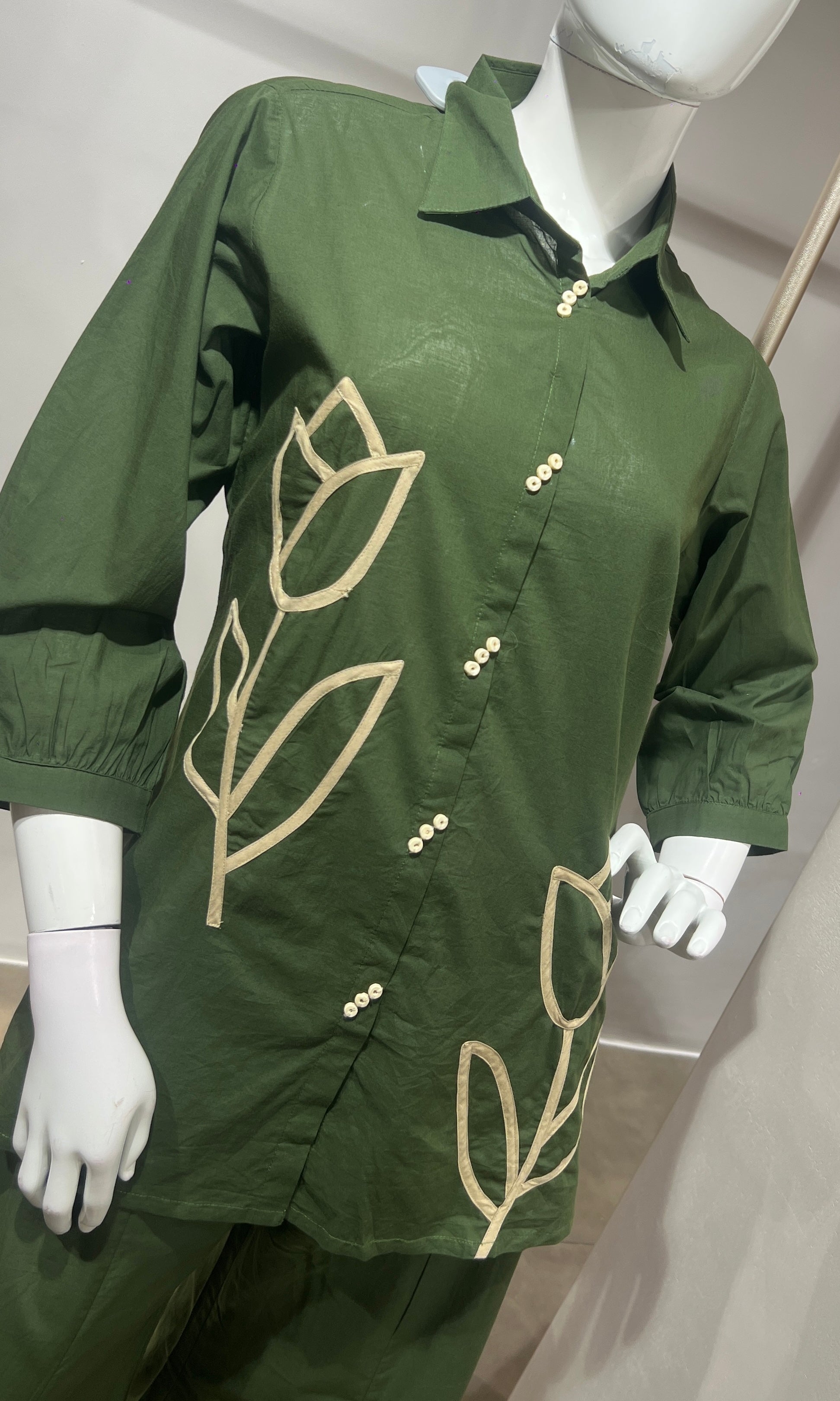 Mehandi green Floral motif cord set