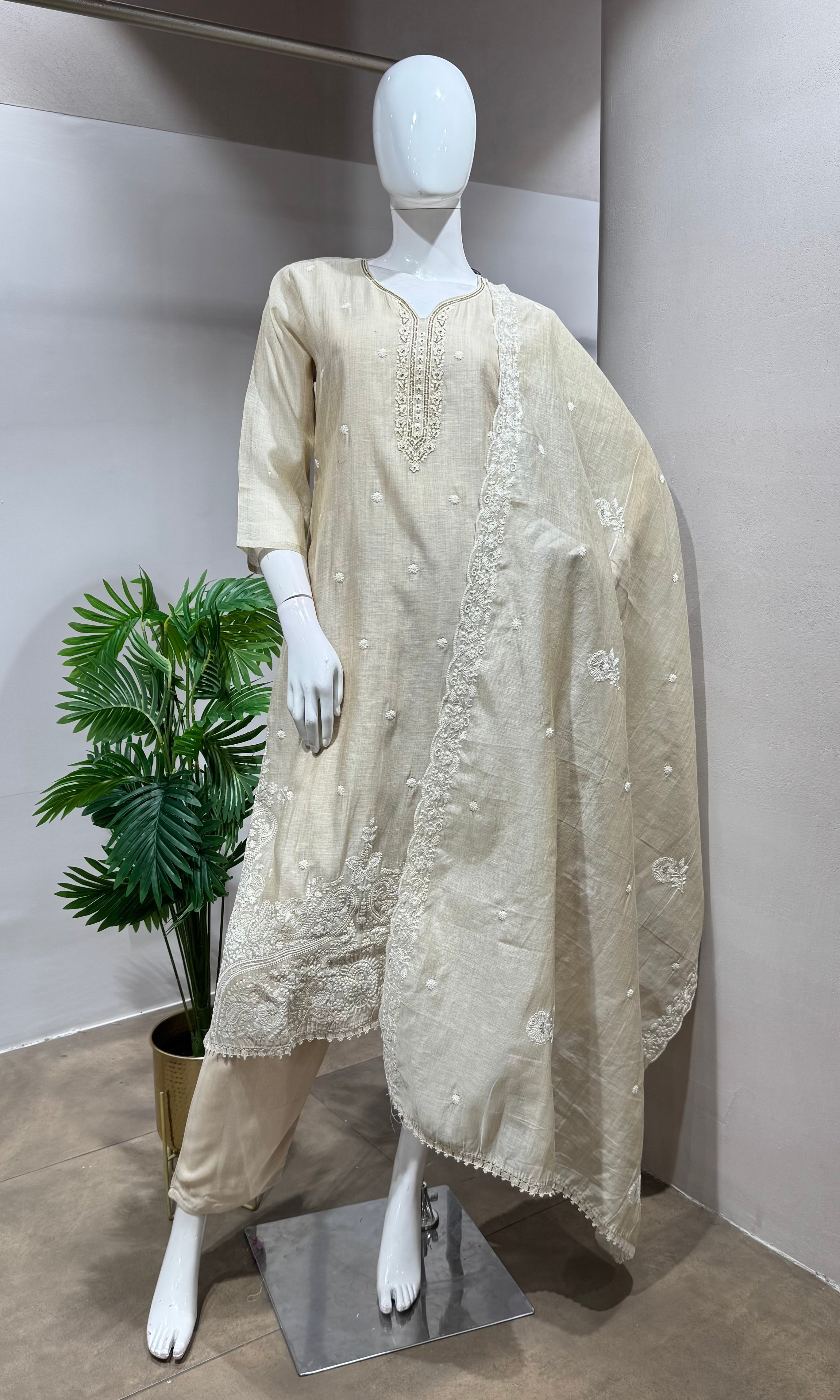 BEAGH Embroidered Chanderi KURTA SET