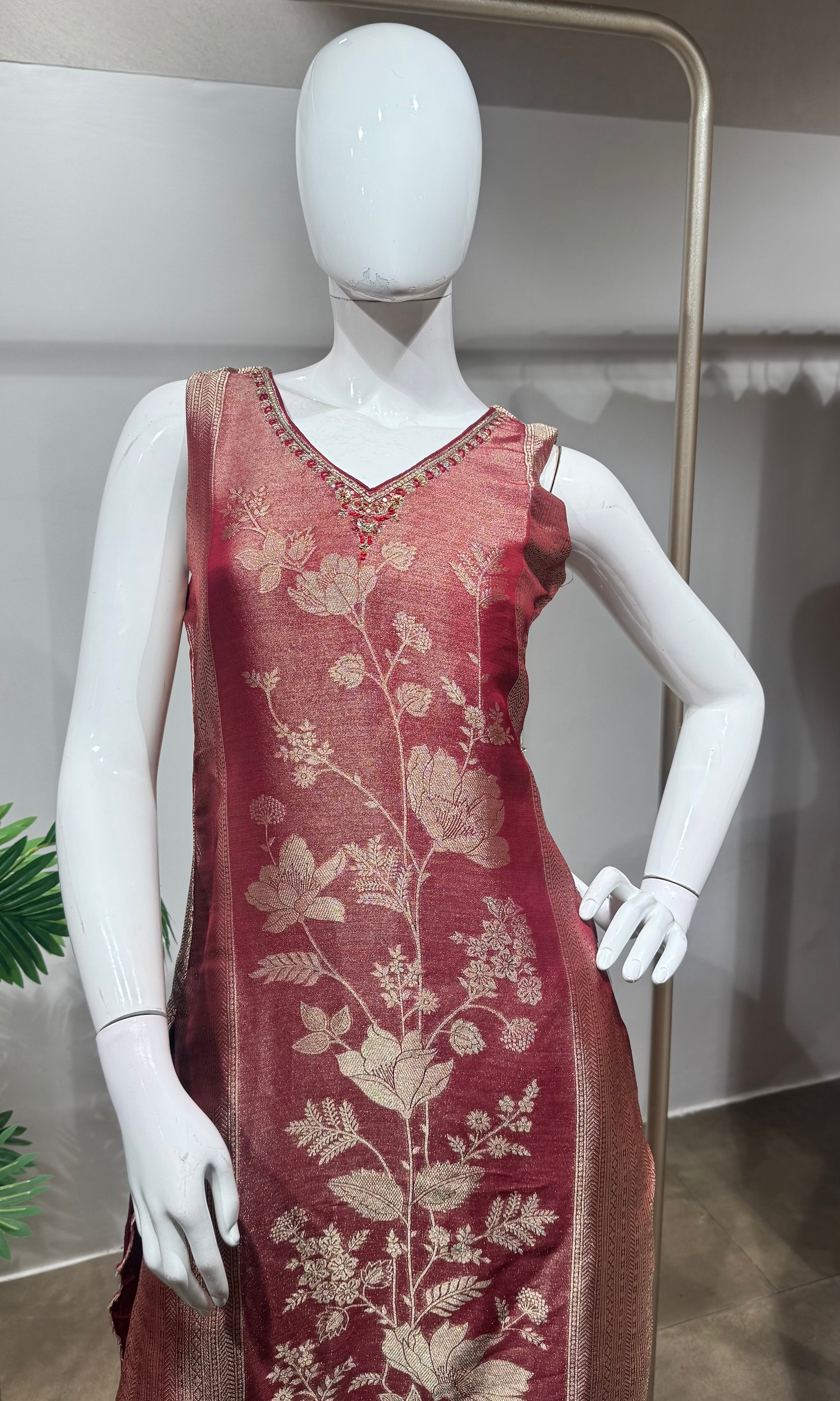 Maroon floral banarasi kurta set