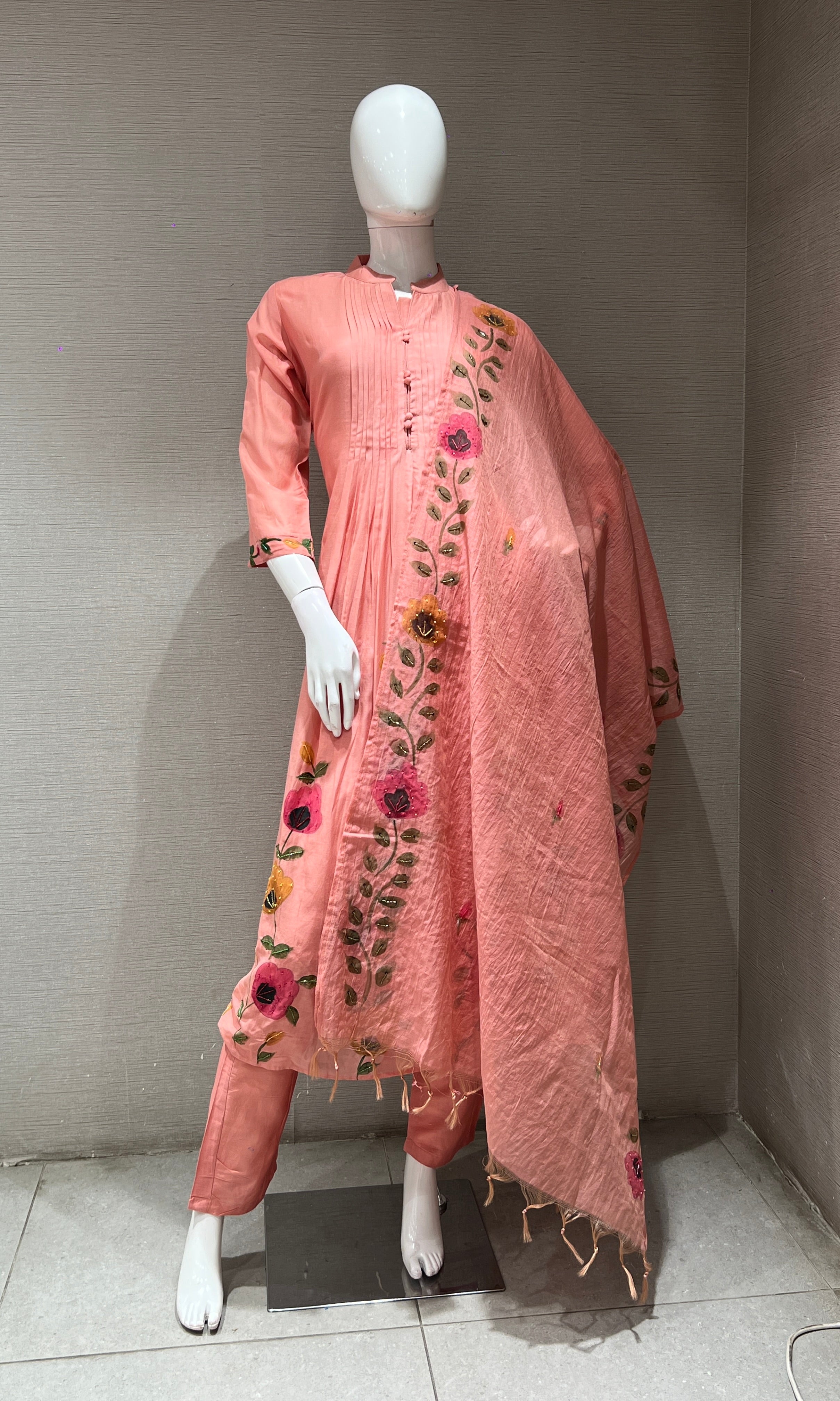 Onion pink FLORAL MUL CHANDERI KURTA SET