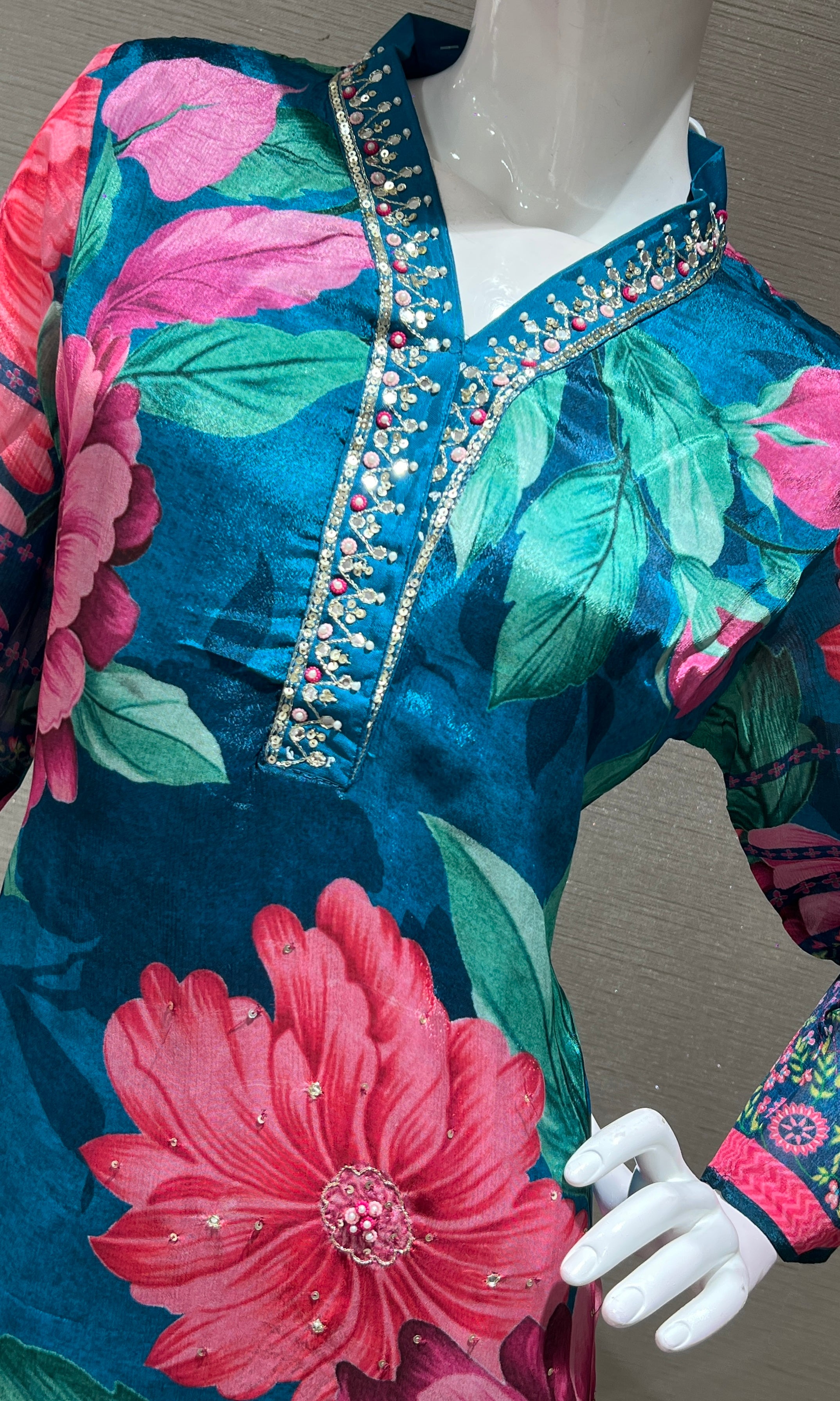 Rama blue floral kurta set