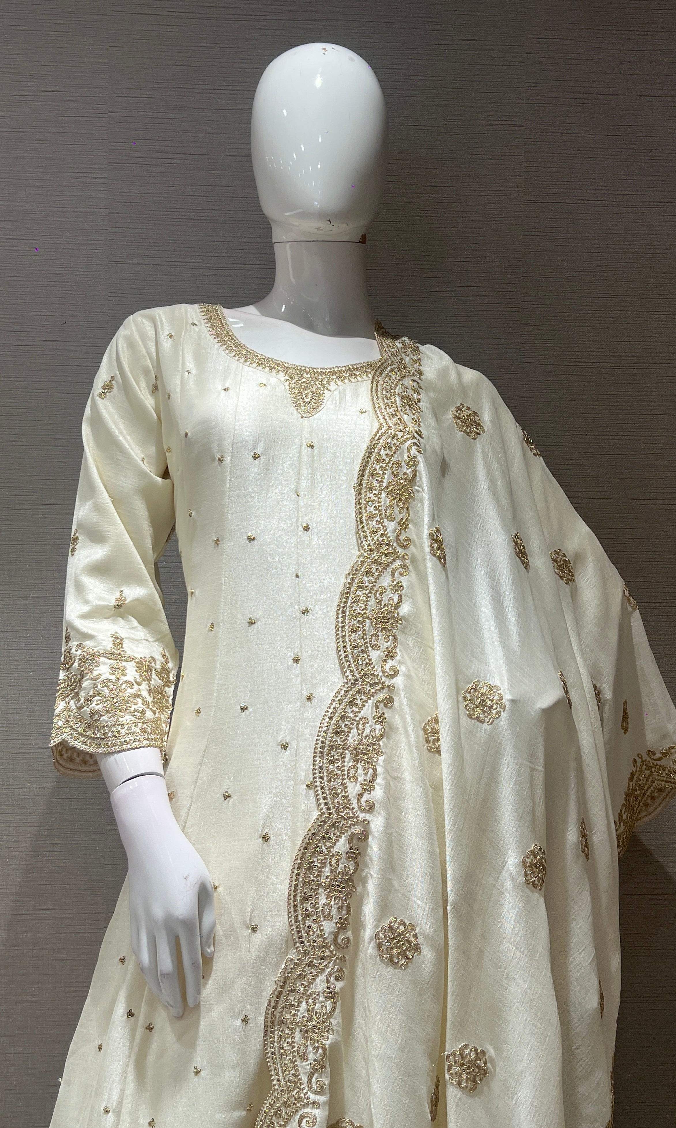White GOLDEN EMBROIDERED Anarkali White GOLDEN EMBROIDERED Anarkali