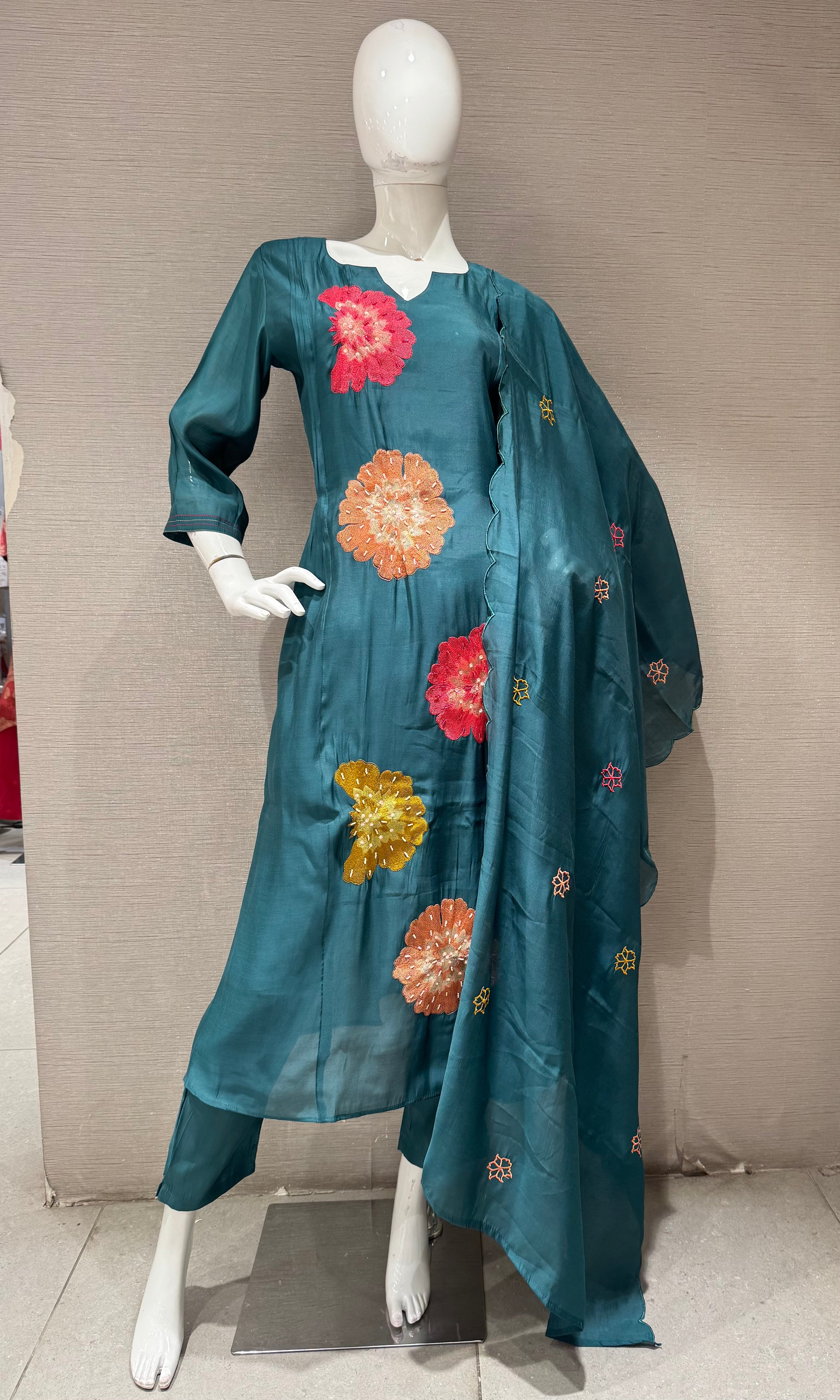Sea Green cotton silk Floral Motif Kurta set with dupatta