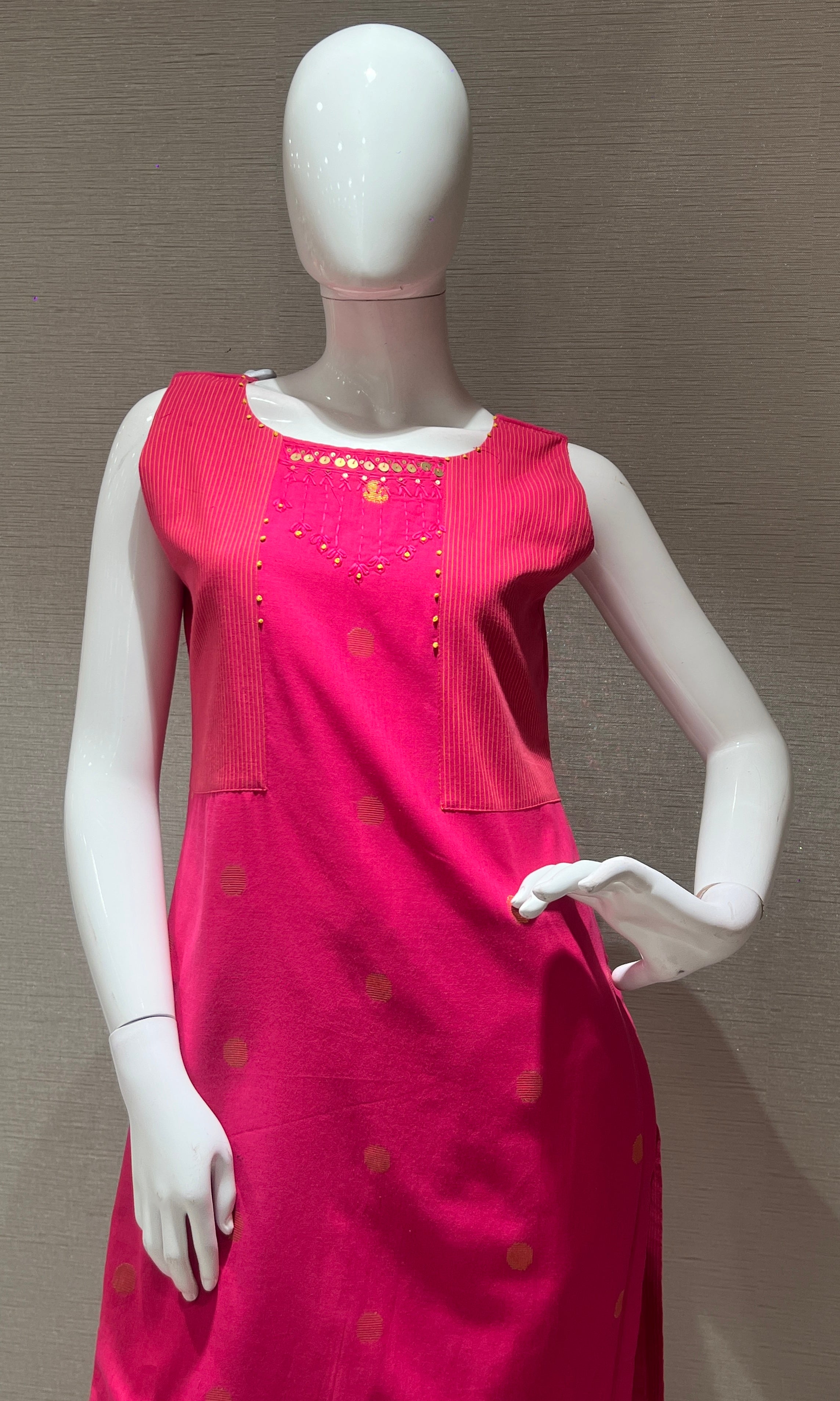 Pink kurta set WITH PRINTED DUPATTA