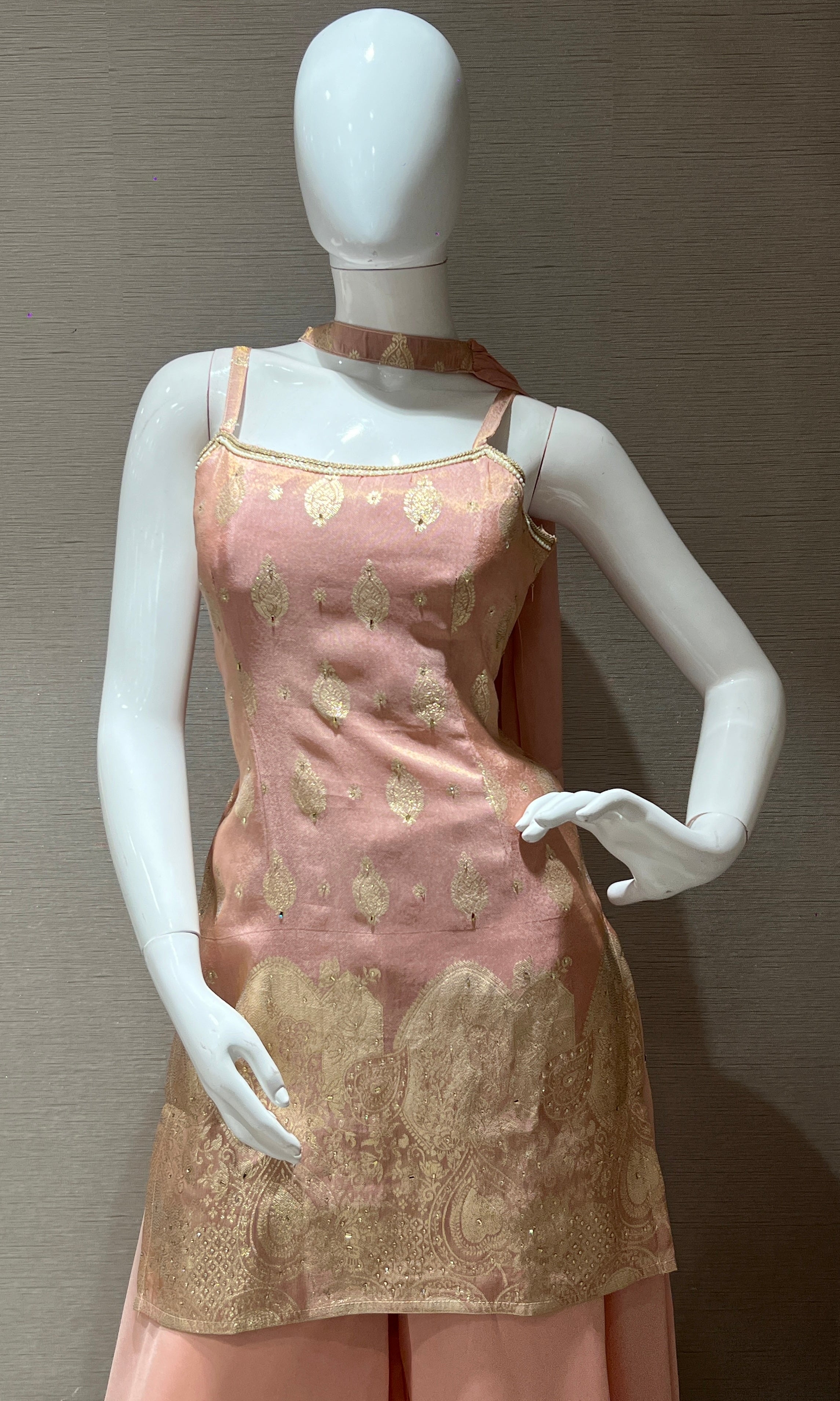 Peach Sharara