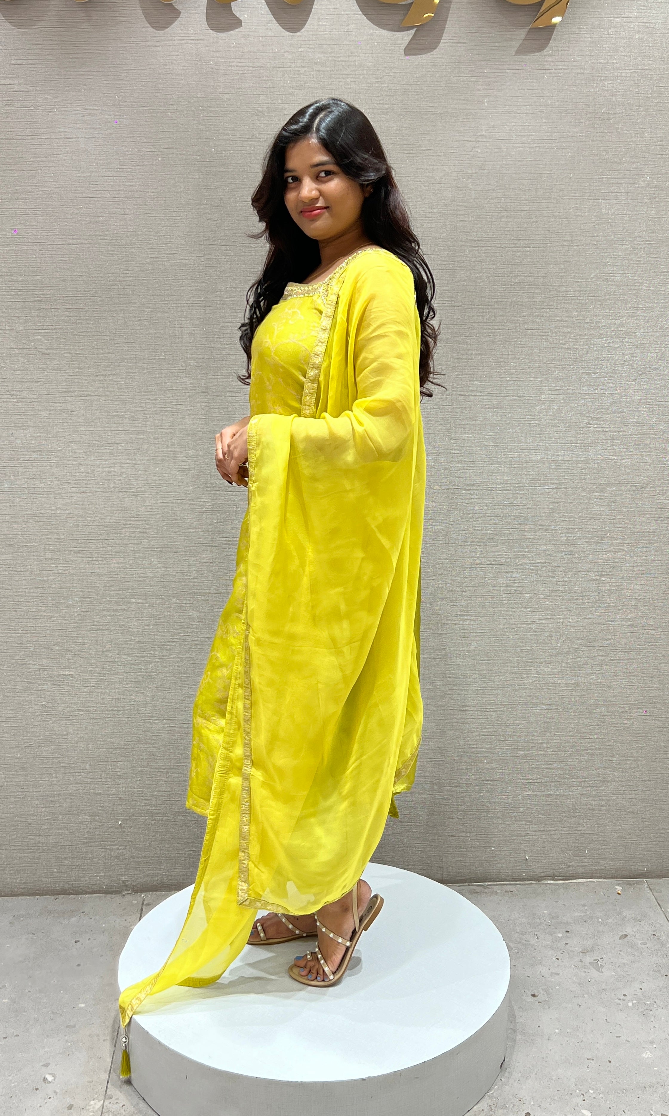 Lime Glow kurta set with dupatta