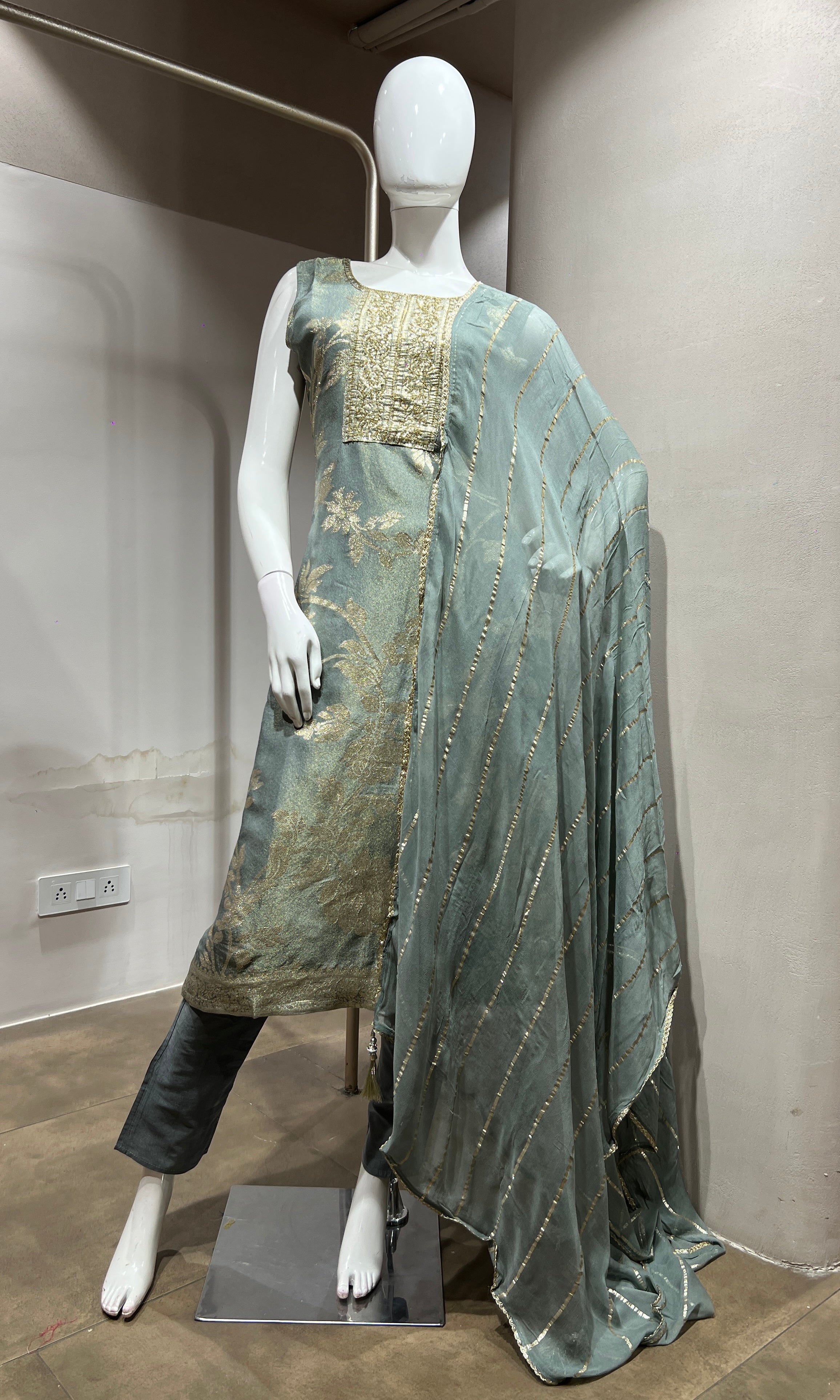 Grey Embroidered Kurta Set with Shimmer Dupatta