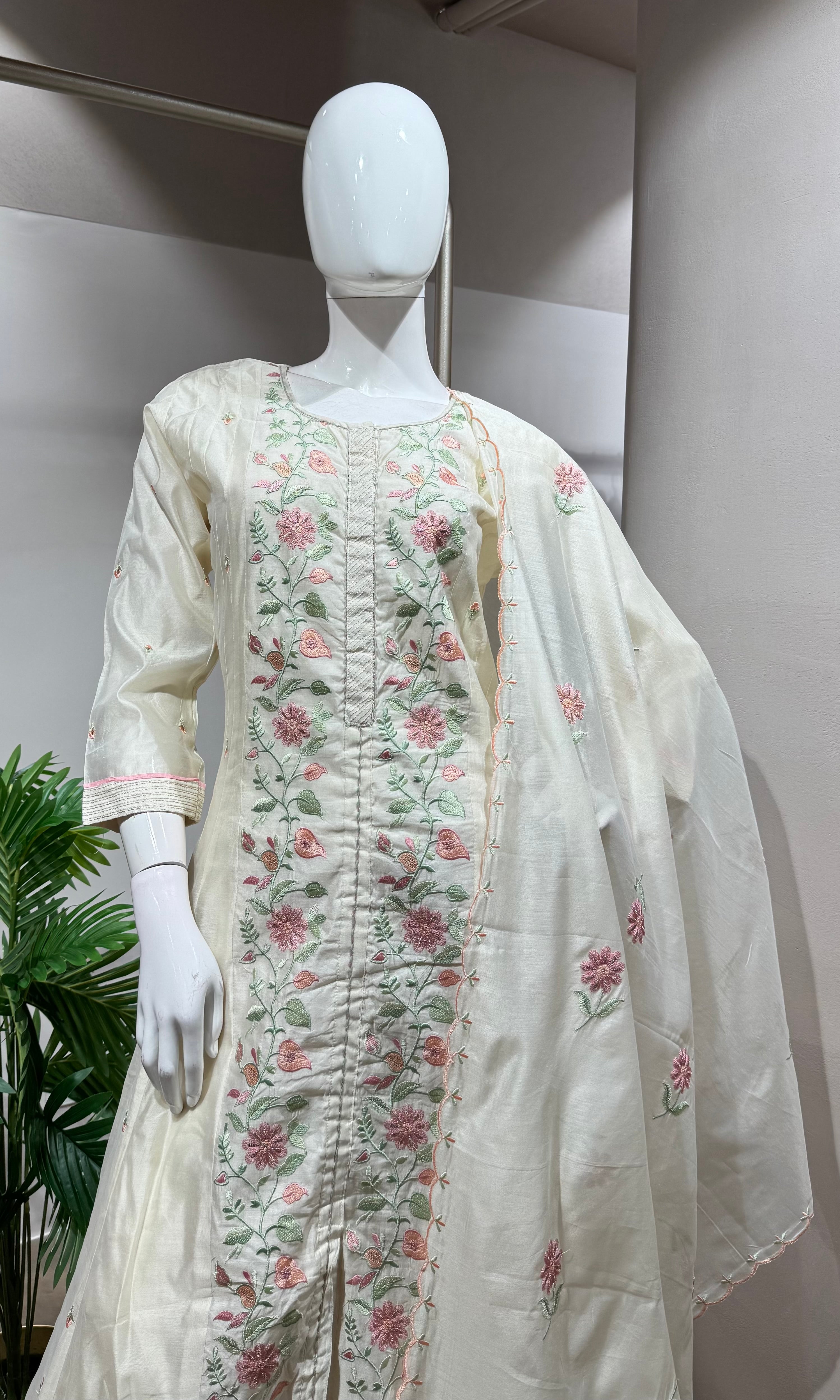 Cream Floral front slit Anarkali set with palazzo