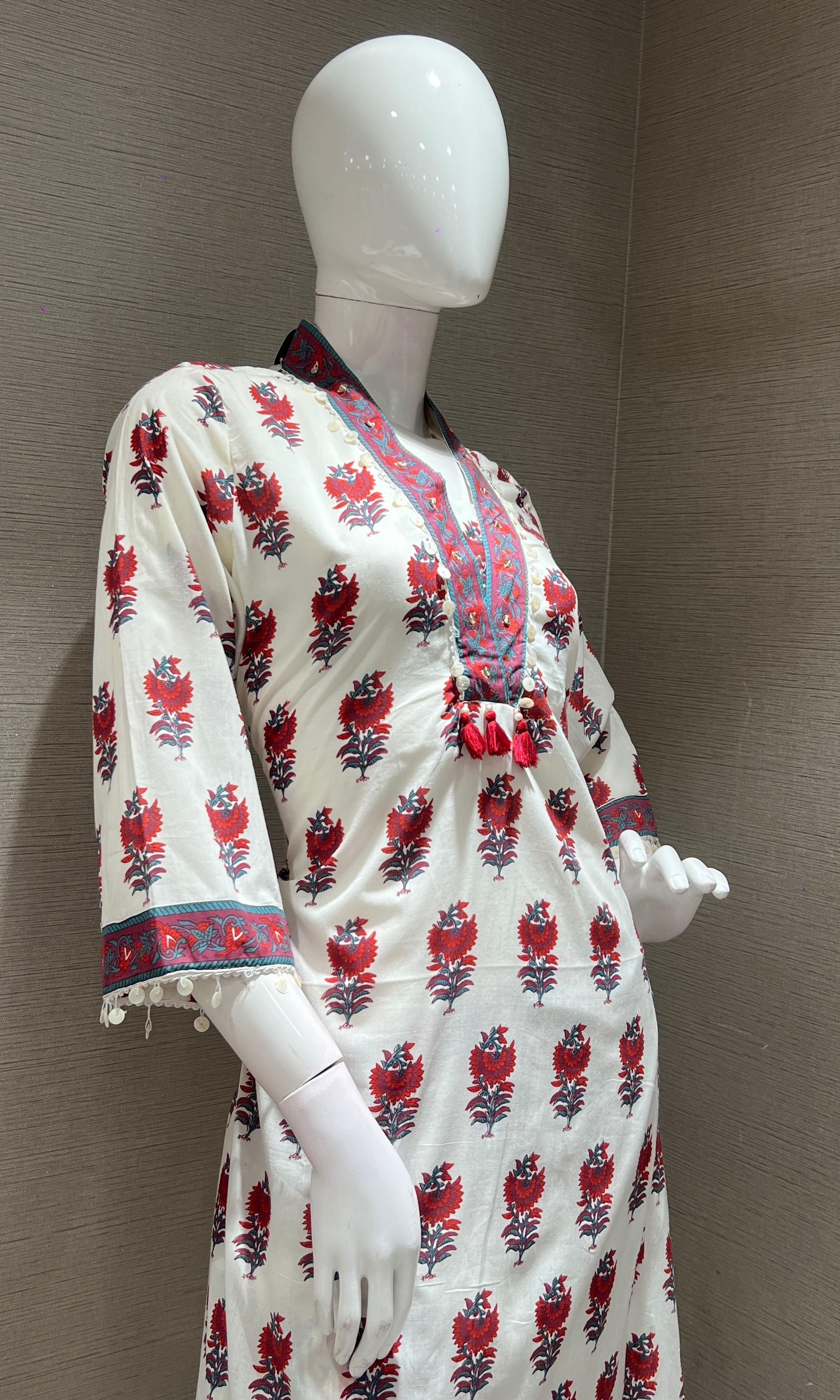 White A LINE kurta set