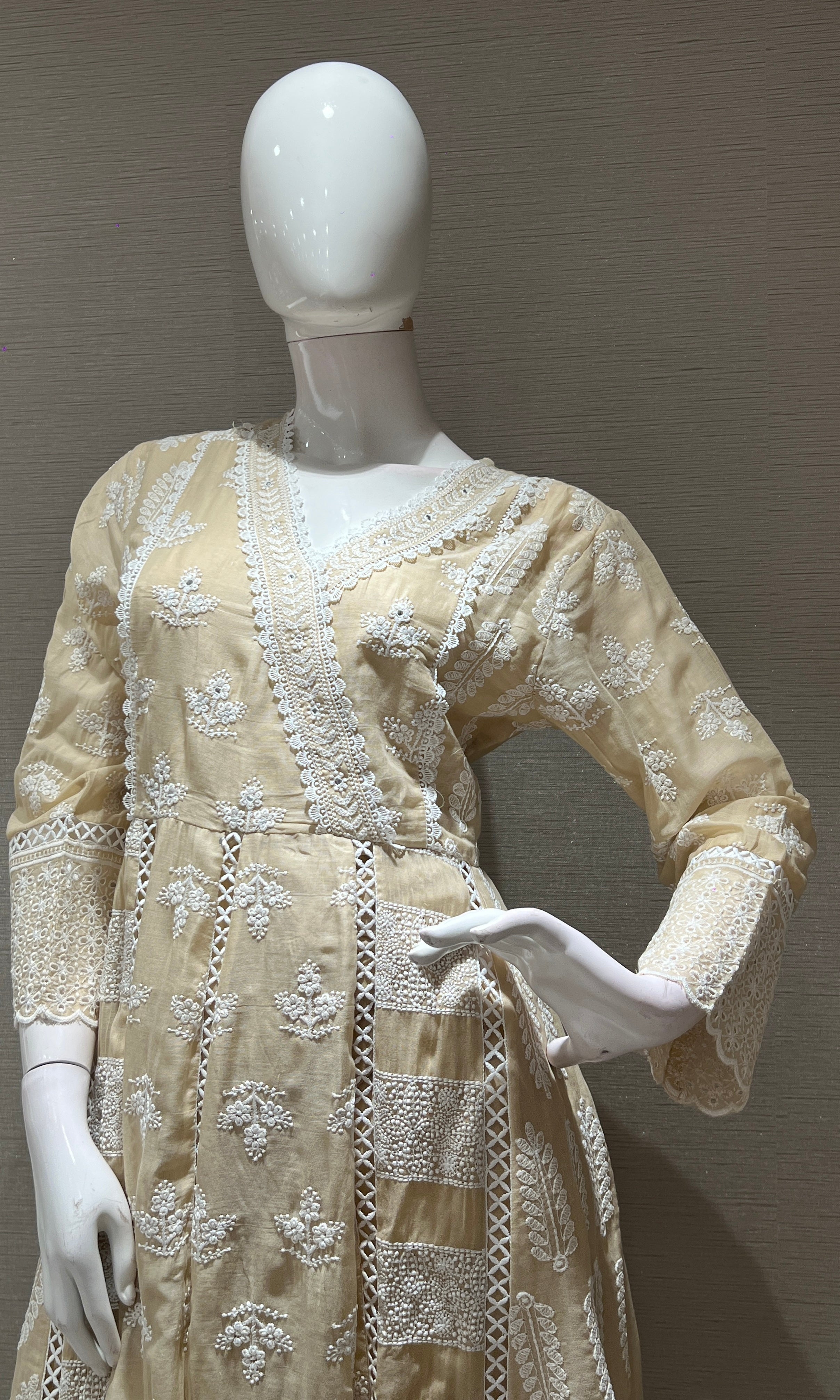 BEGIE Chikankari Anarkali kurta set