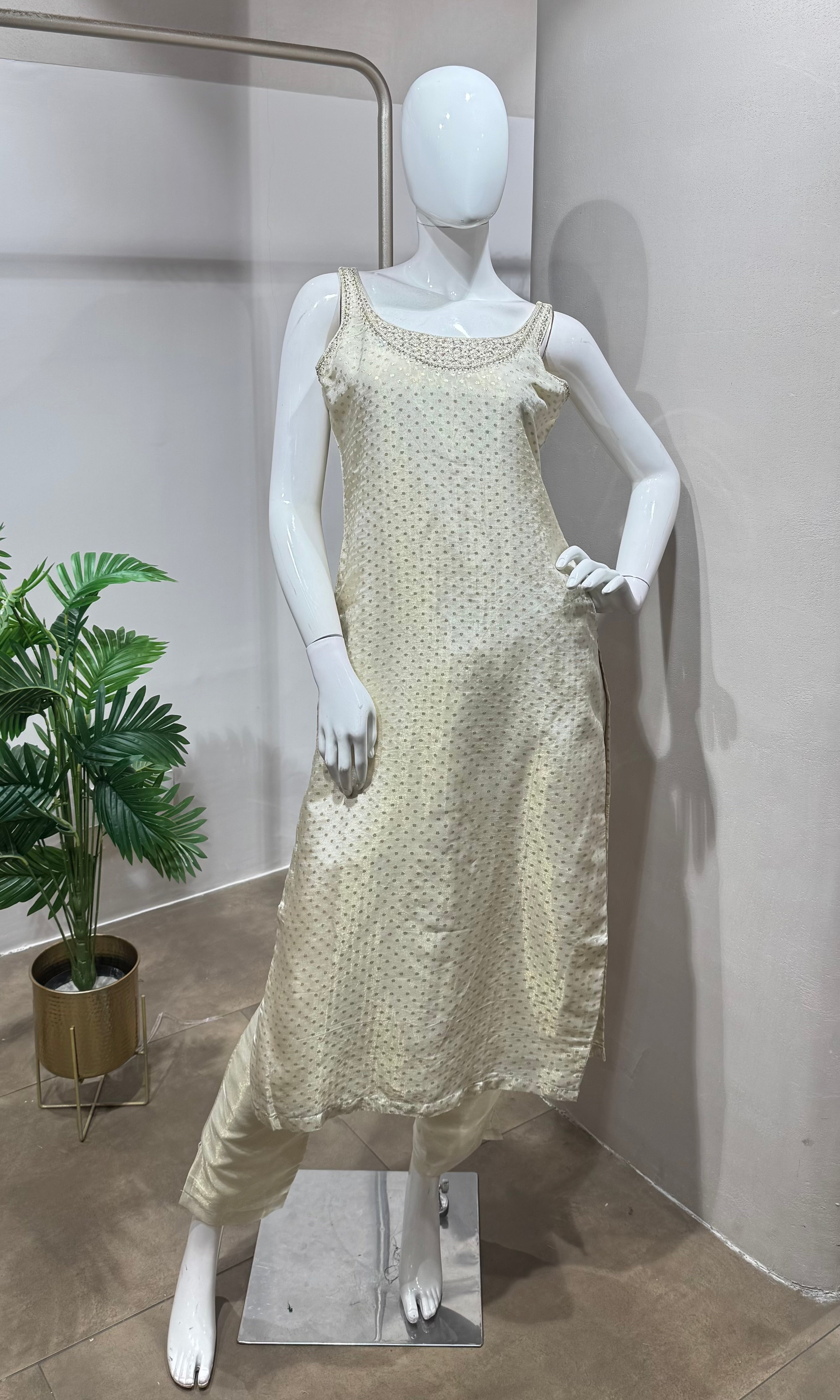Cream embroidered kurta set with dupatta