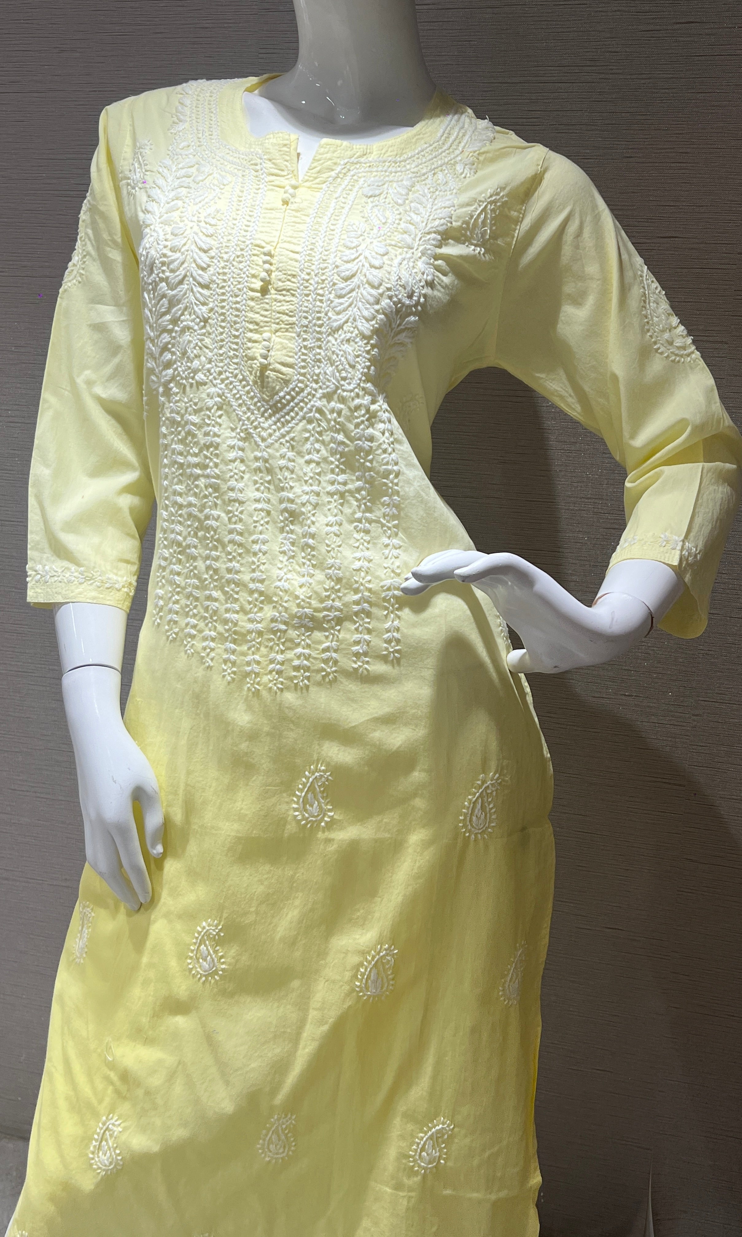 Light yellow top