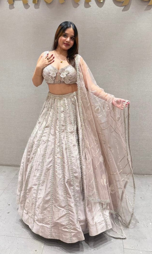 Move Lehenga