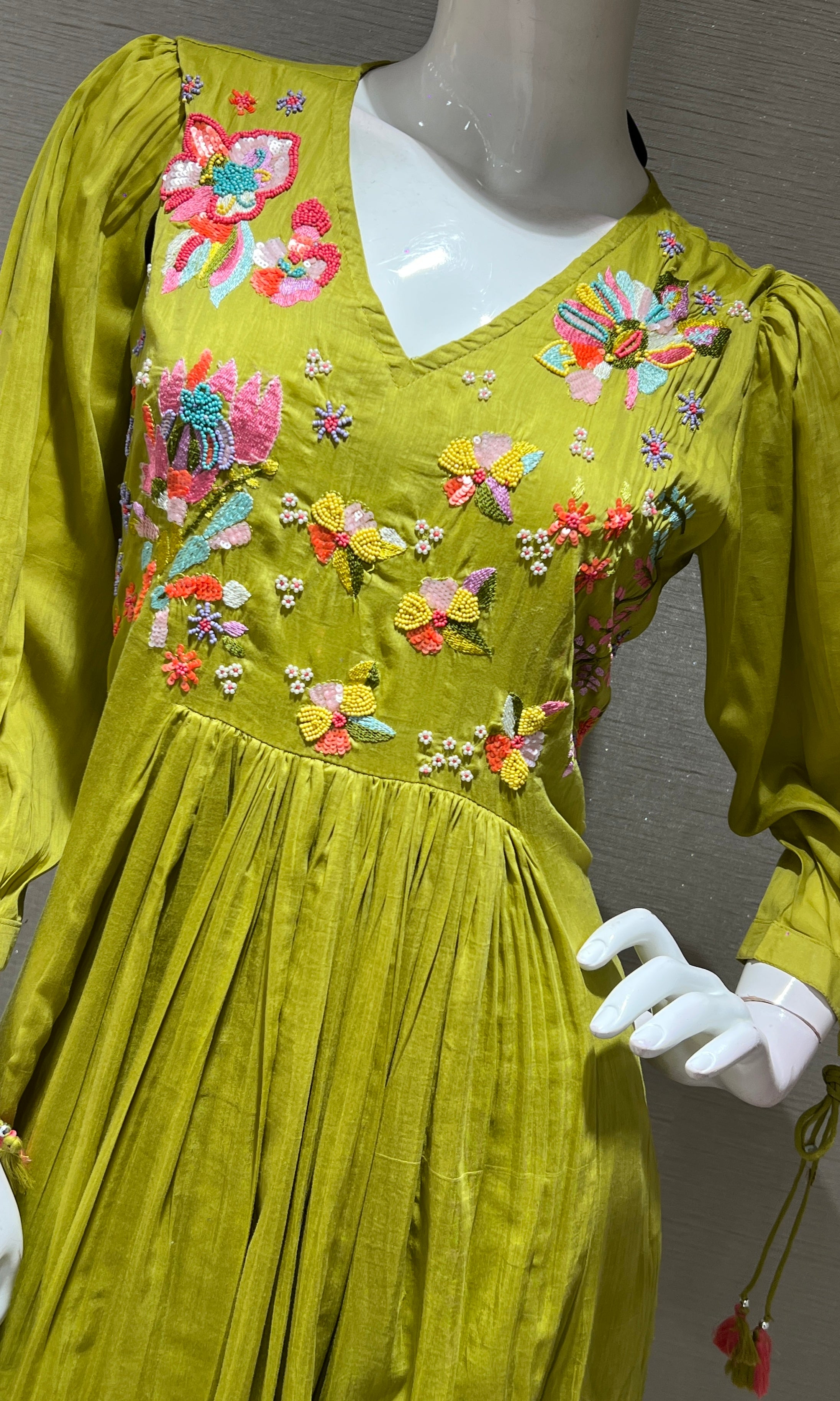 Green FLORAL MUL CHANDERI kurta set