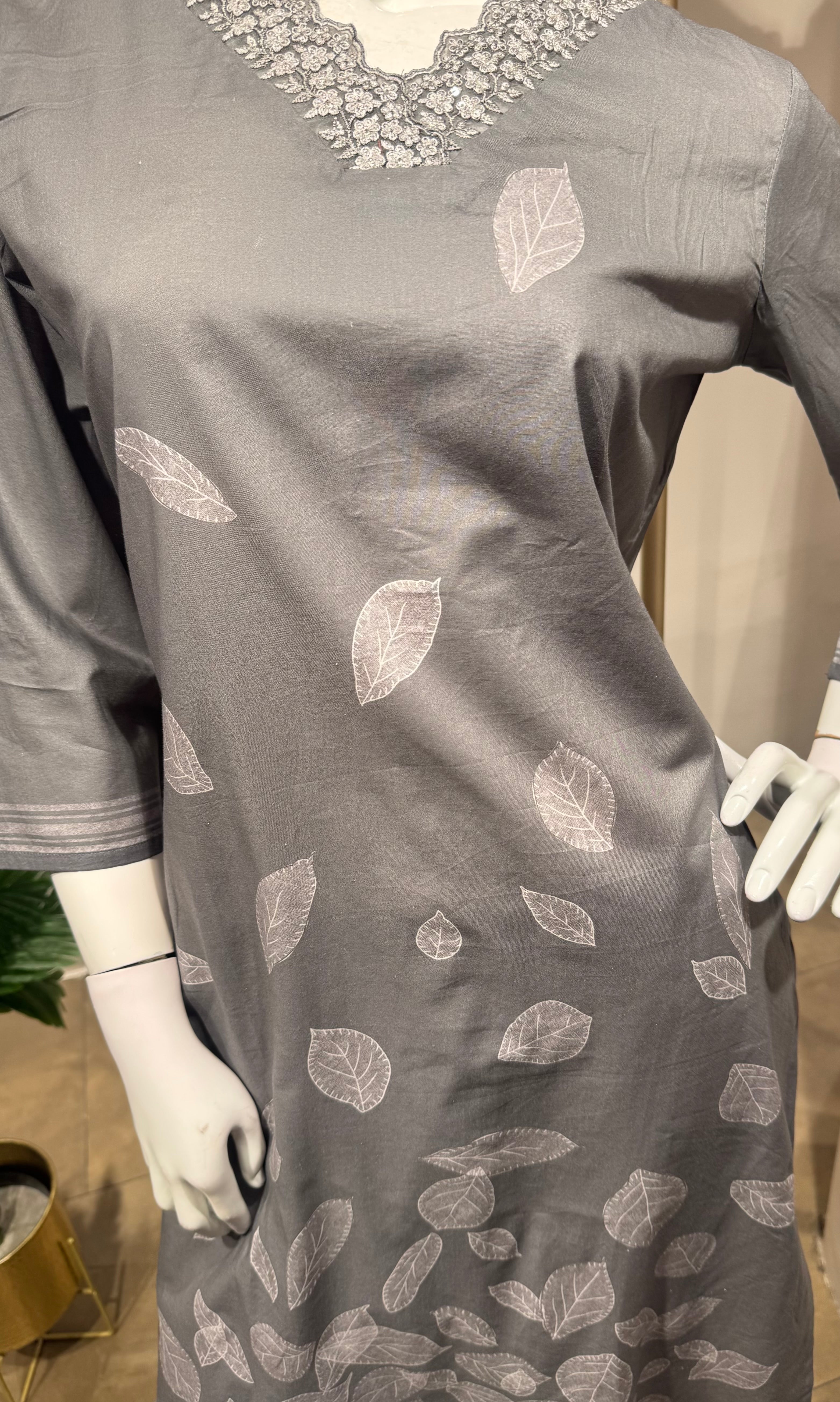Grey leaf printed kurta set