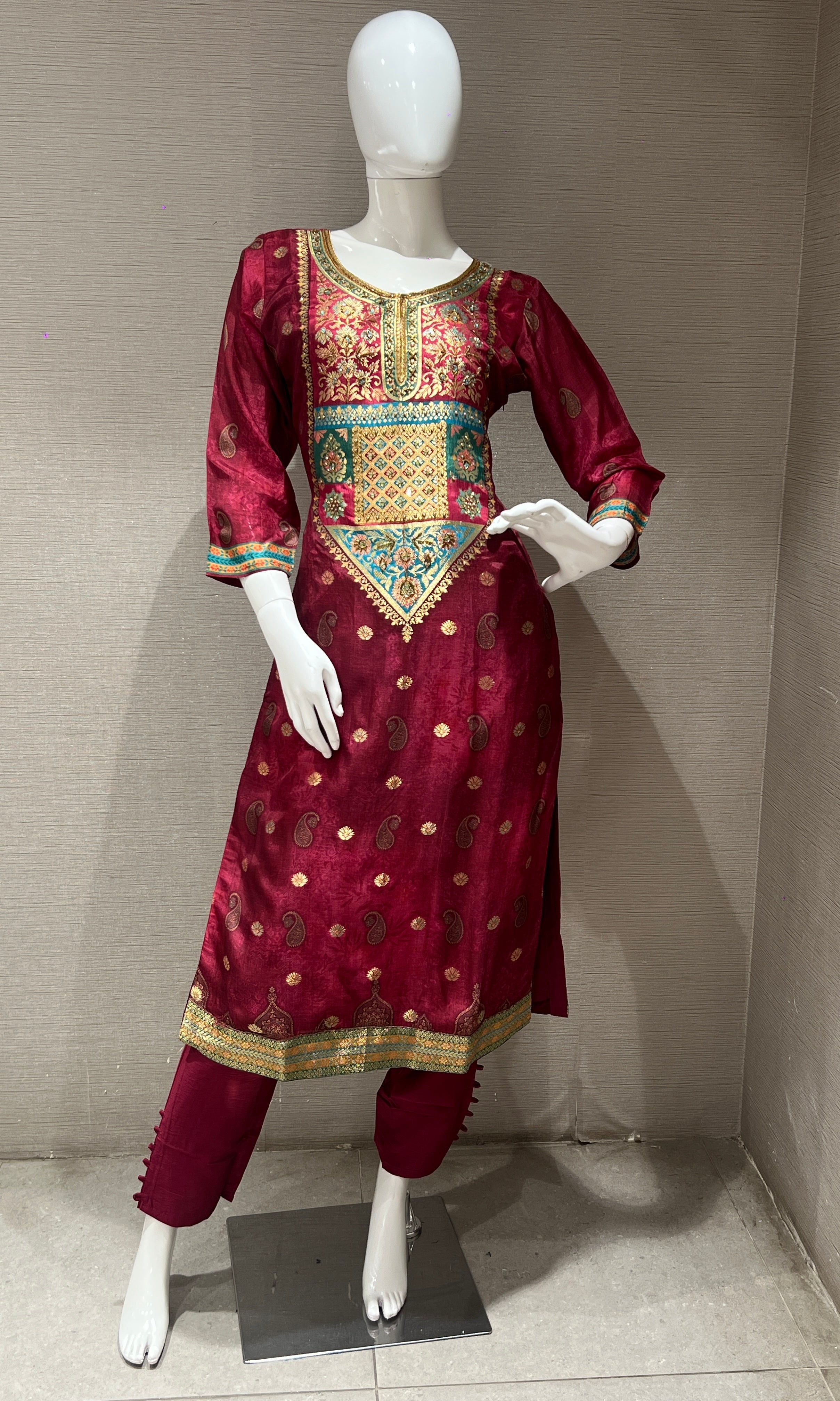 Maroon kurta set