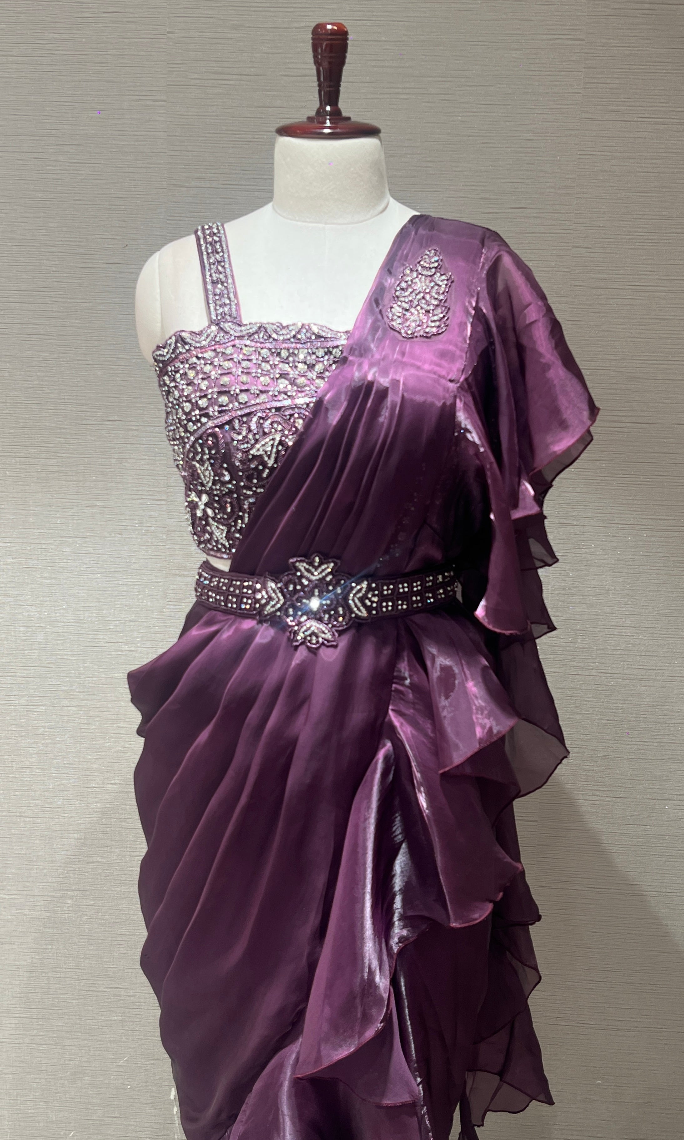 Wine one minute saree