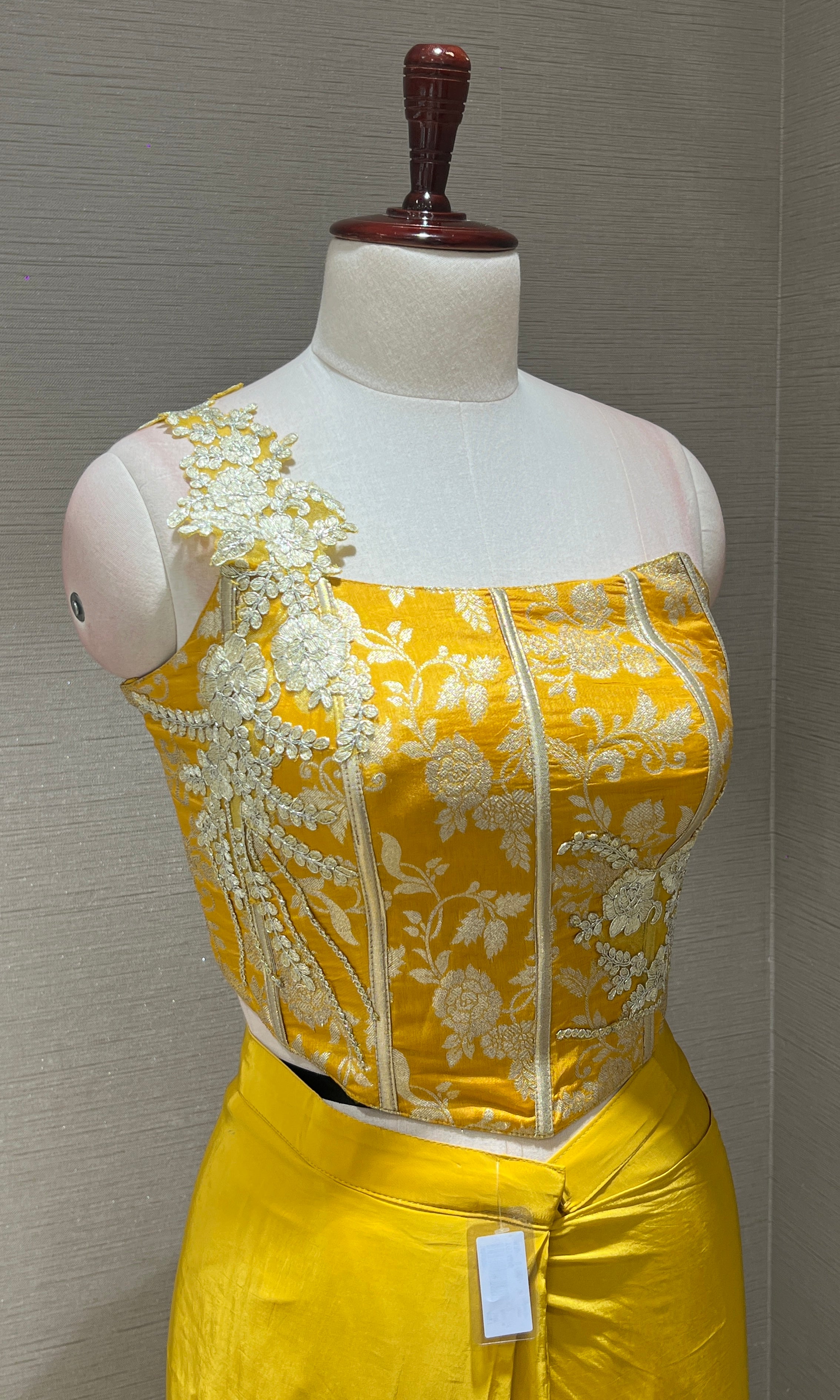 Mustard yellow one minute saree