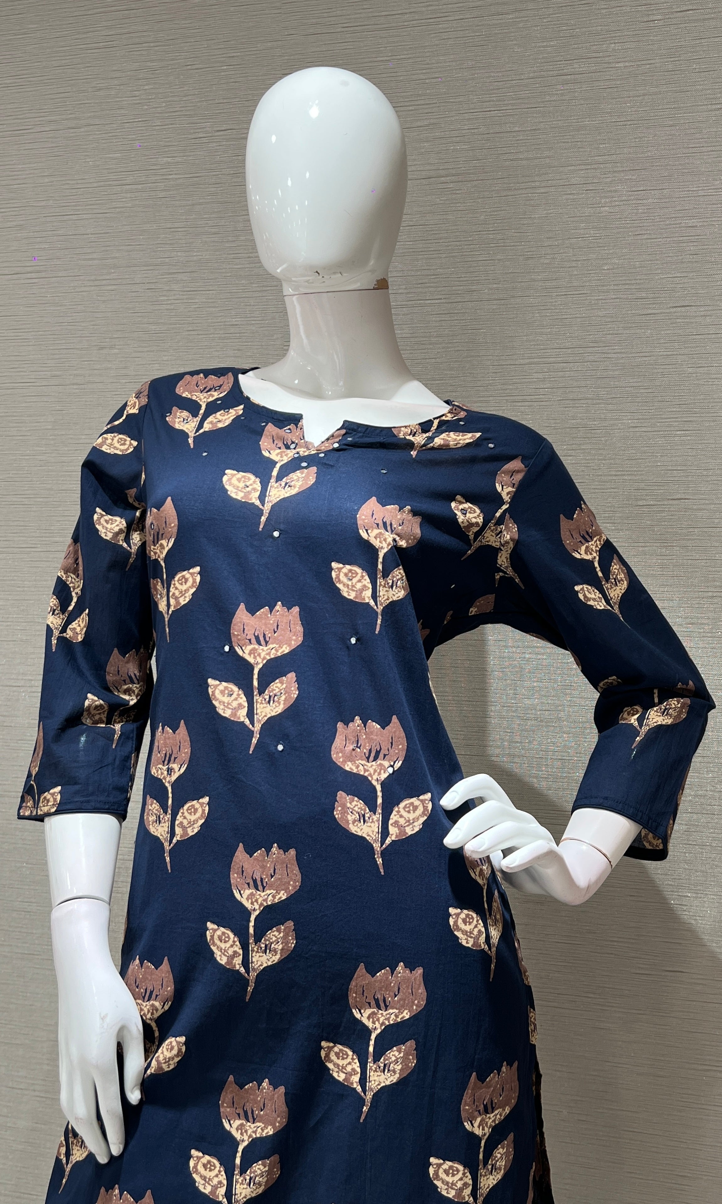 Blue FLORAL MOTIF kurta set