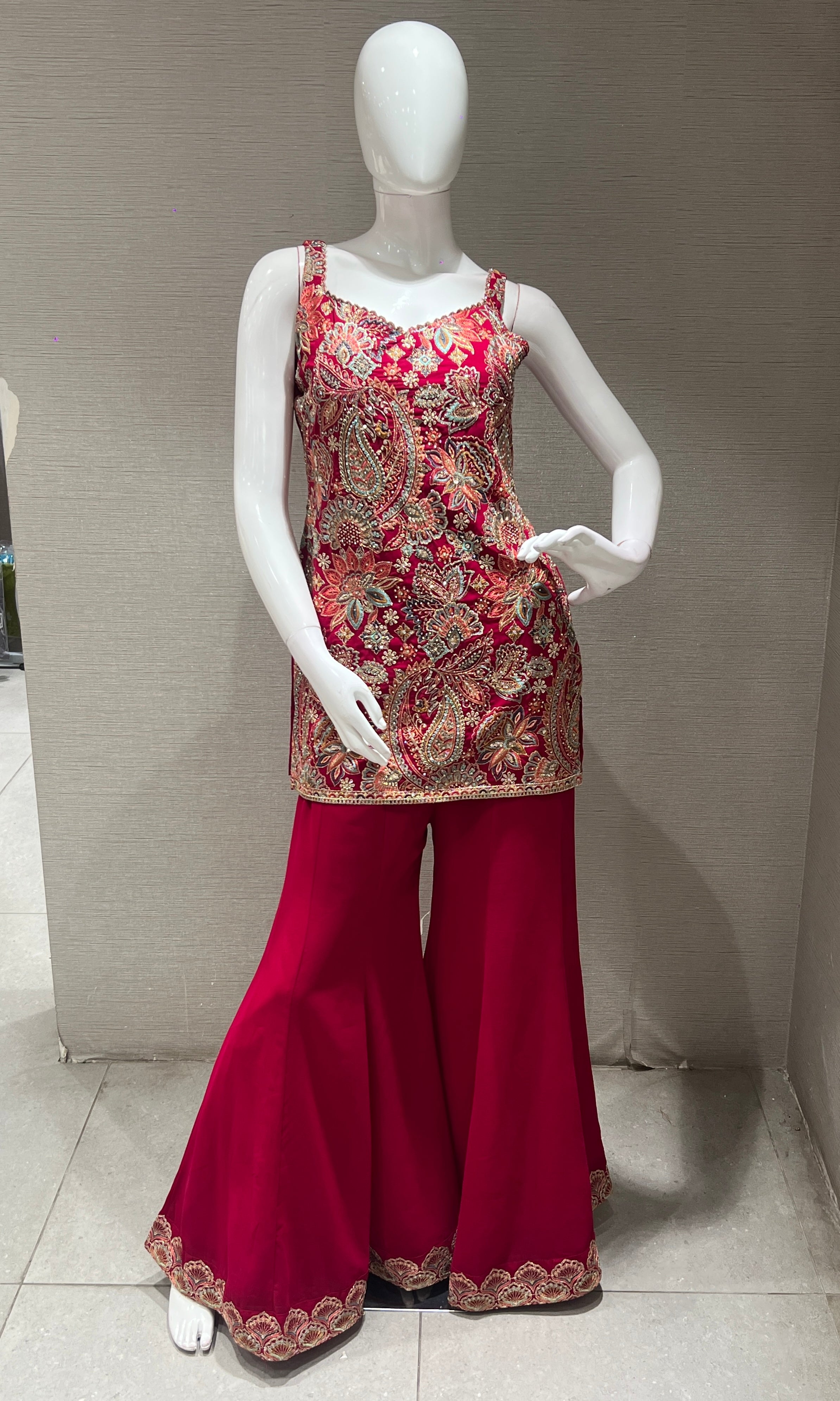 Rani pink Embellished short peplum palazzo set