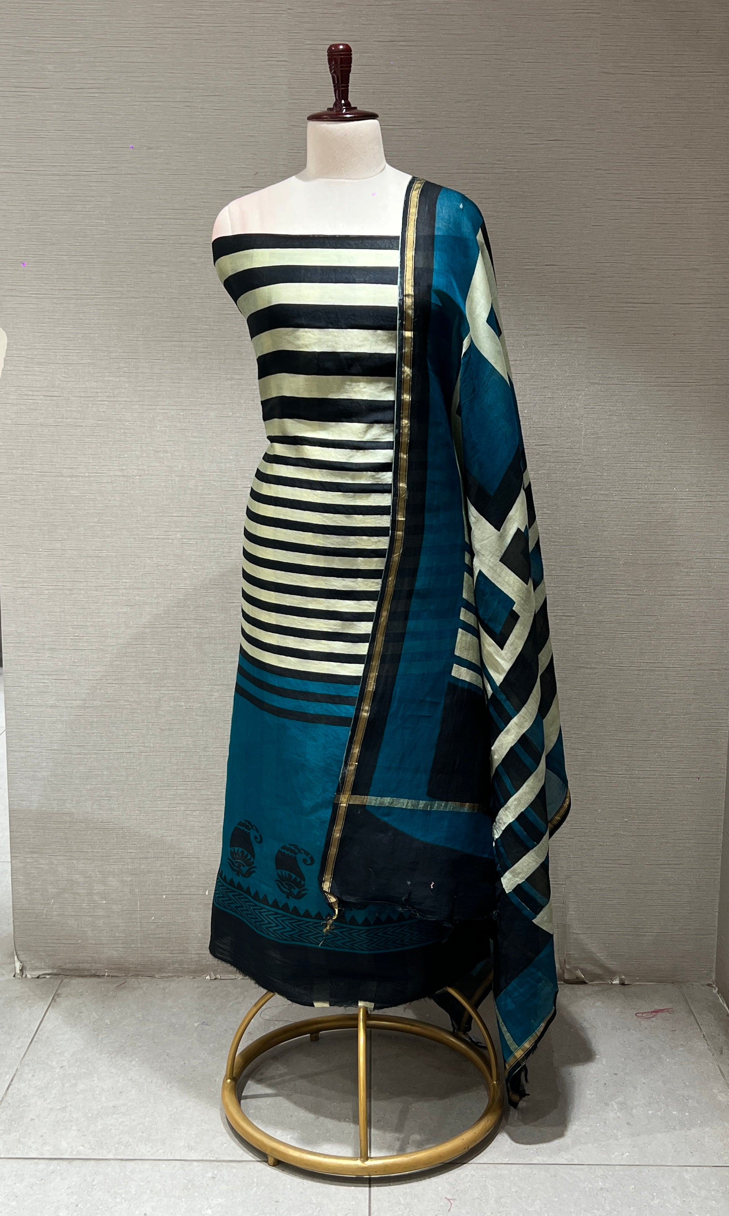 GREEN STRIPES DRESS MATERIAL